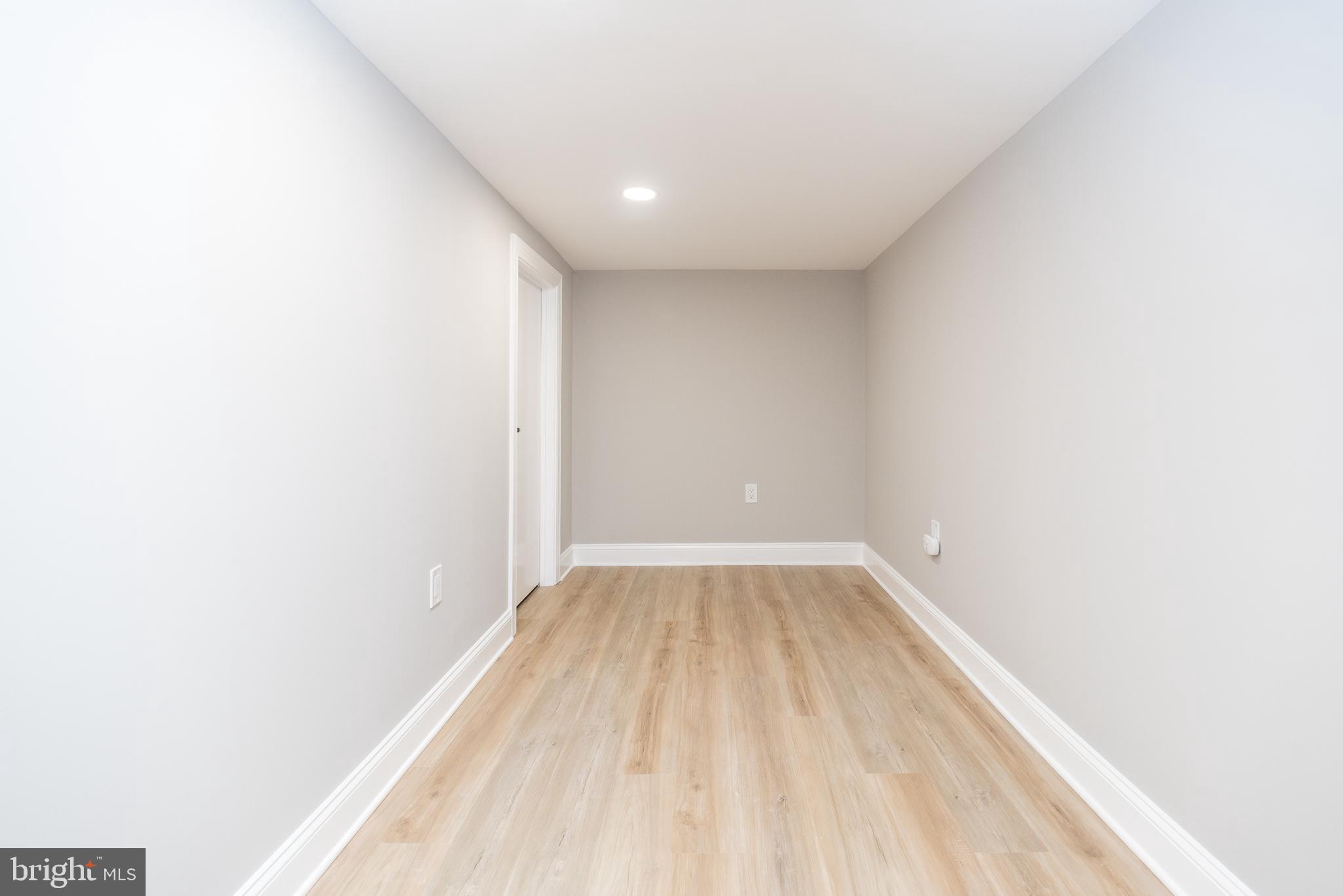 LANSDALE - Residential