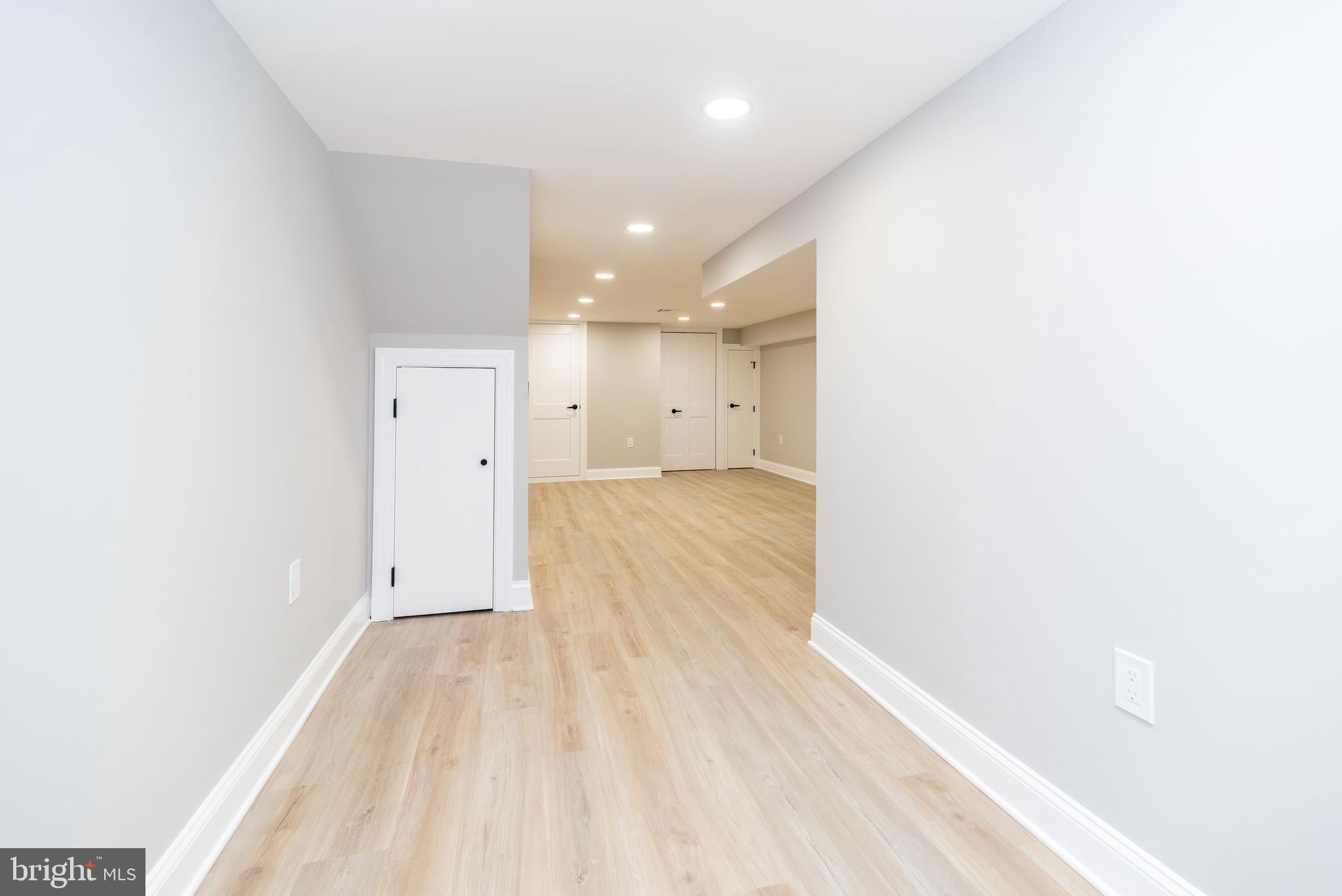LANSDALE - Residential