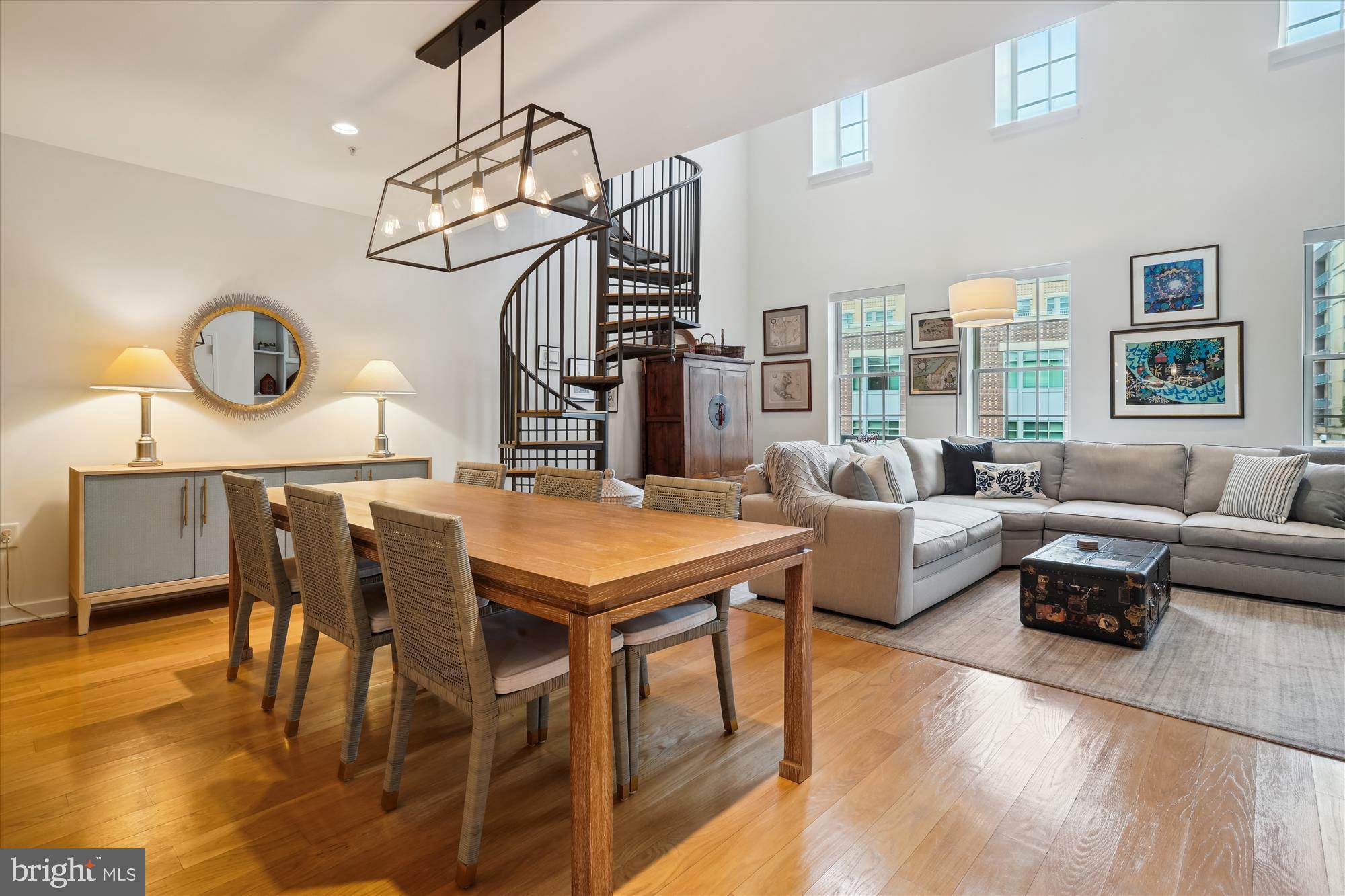 GASLIGHT SQUARE - Residential