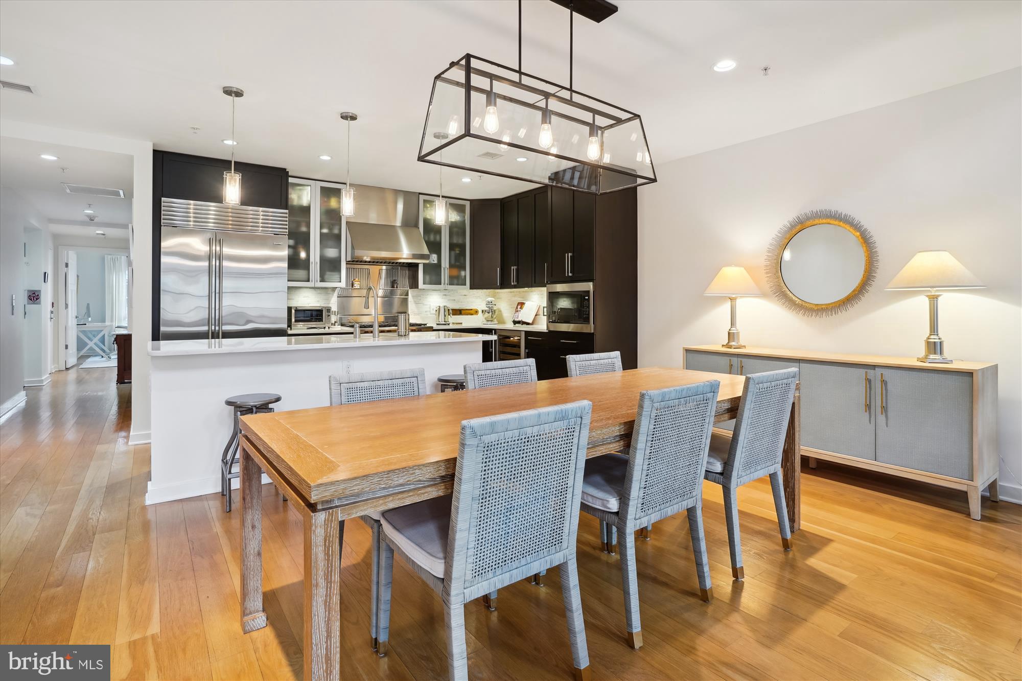 GASLIGHT SQUARE - Residential