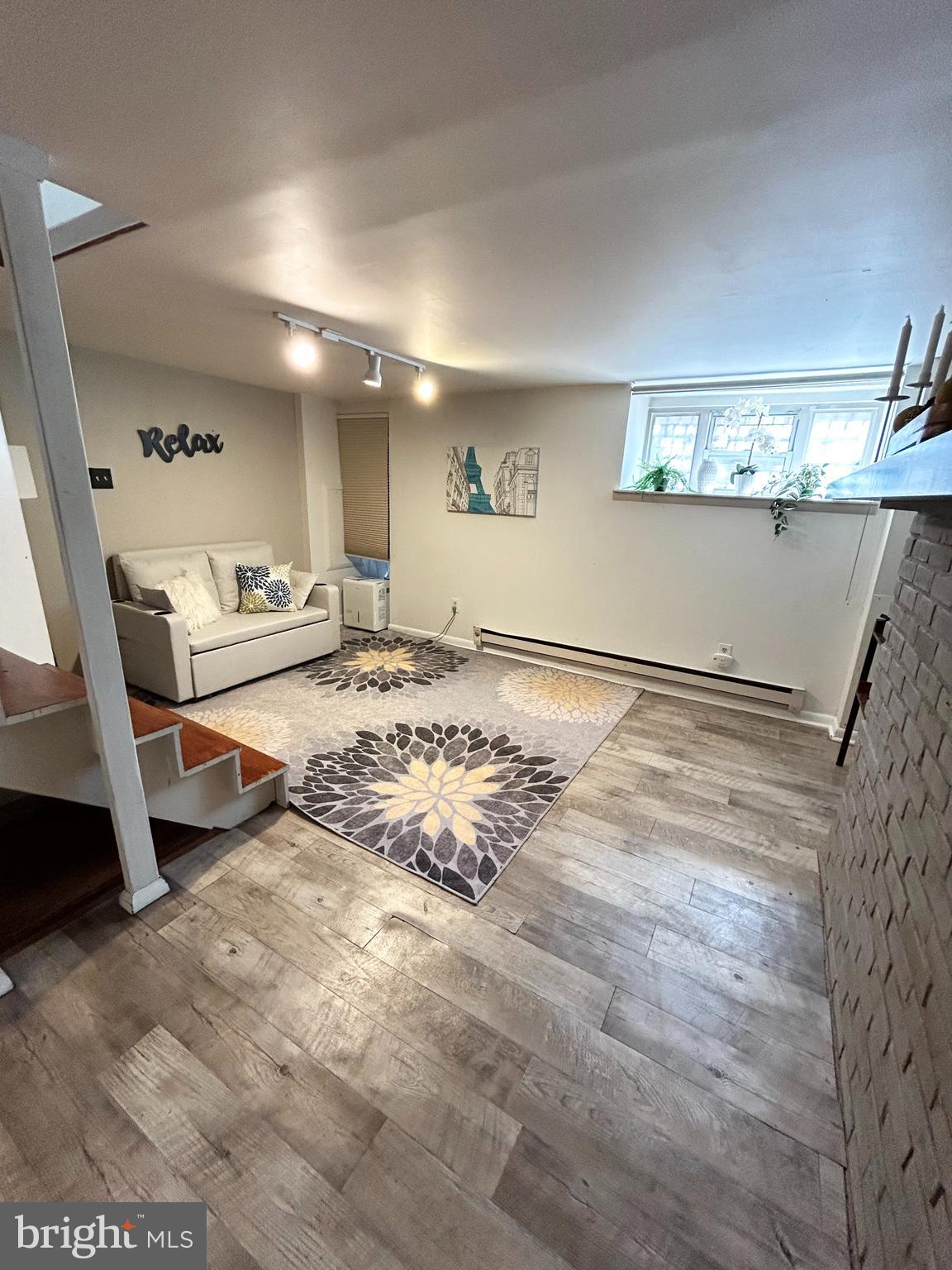 WASHINGTON SQ WEST - Residential