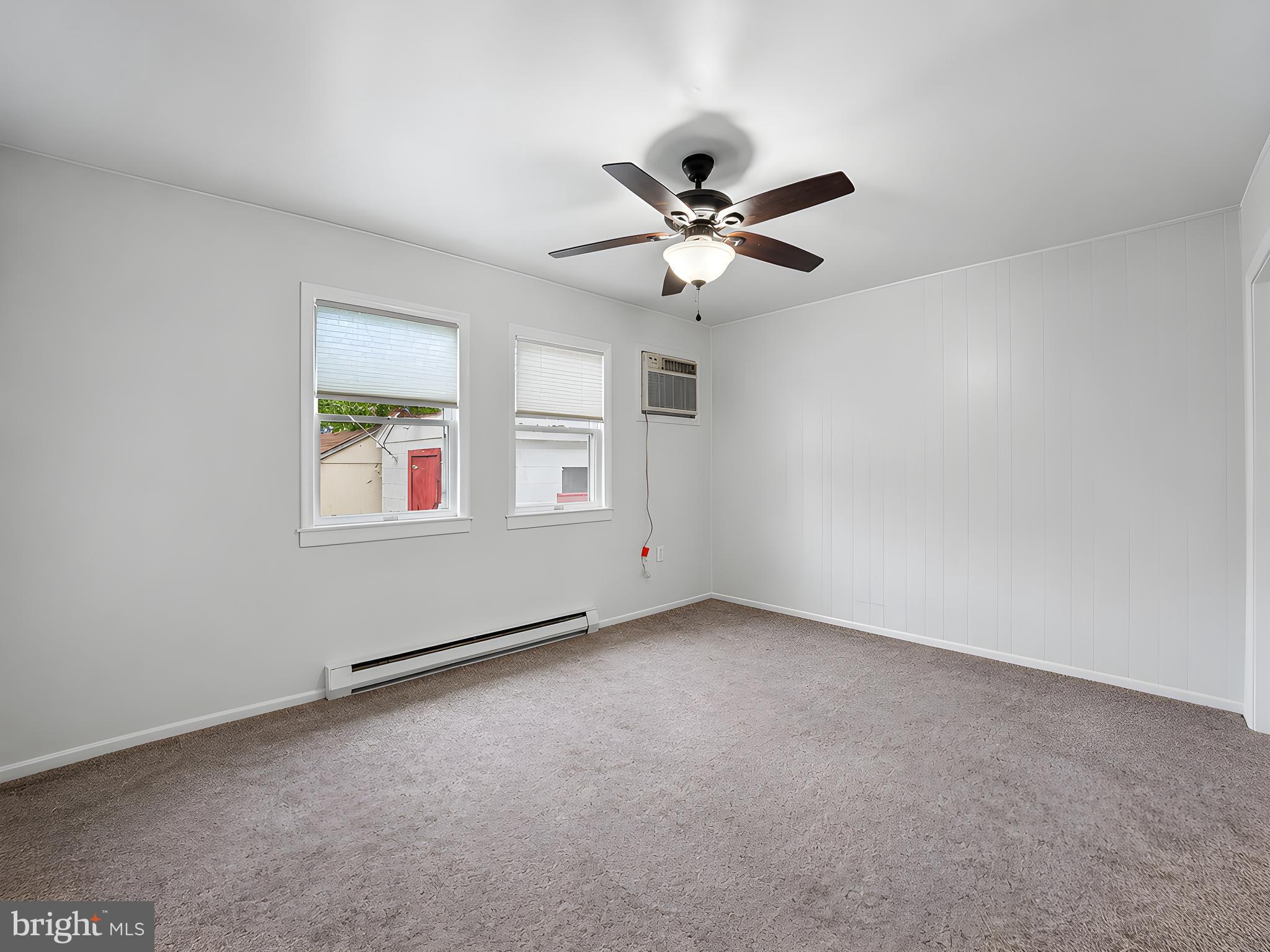 POTOMAC HEIGHTS - Residential