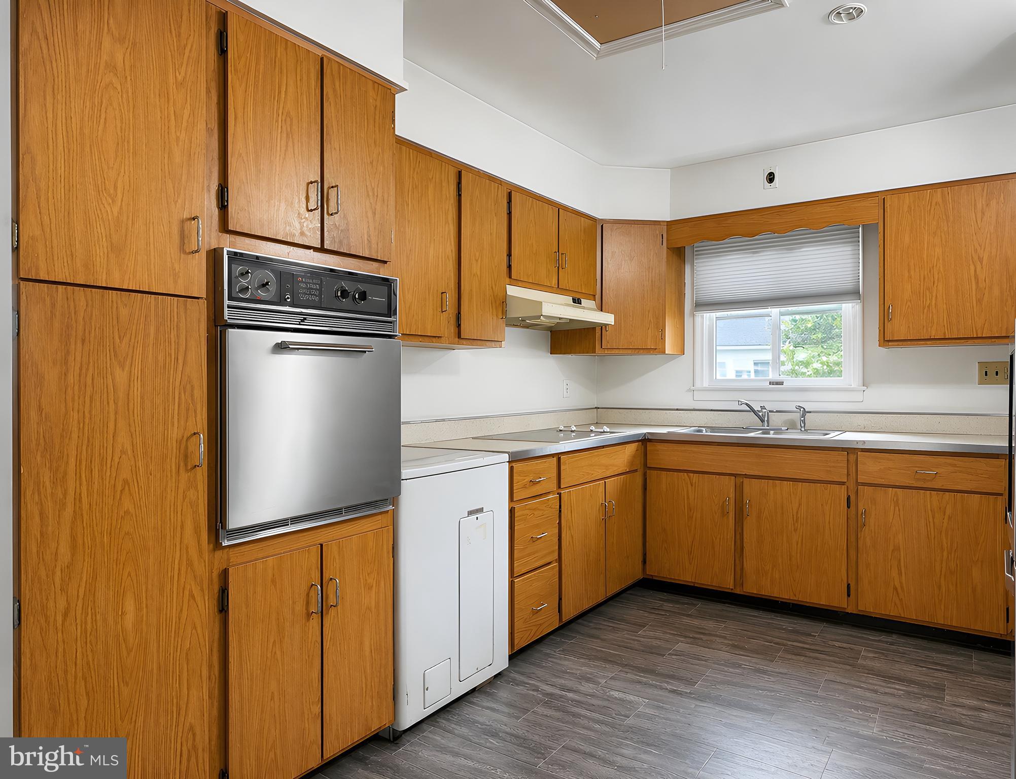 POTOMAC HEIGHTS - Residential
