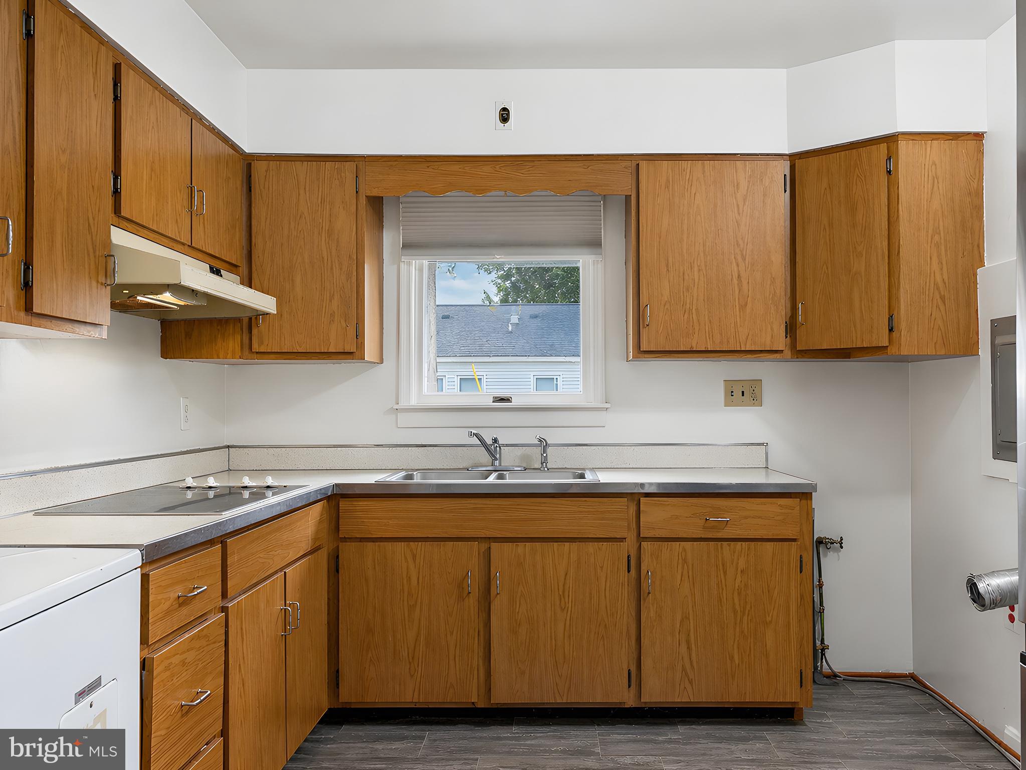 POTOMAC HEIGHTS - Residential