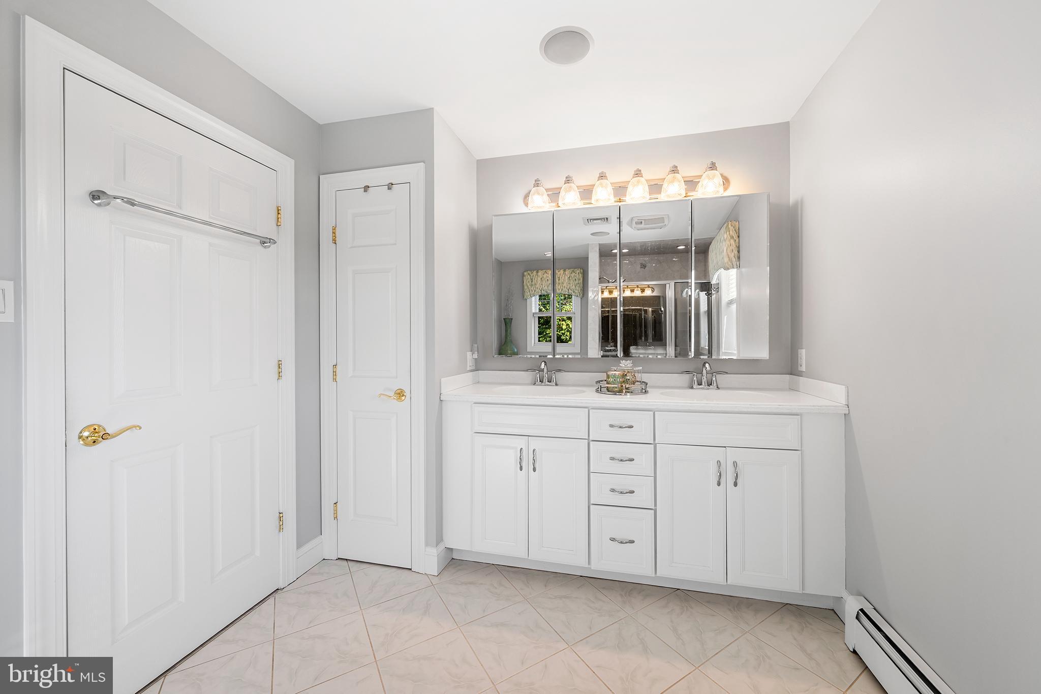 BROOKLINE - Residential