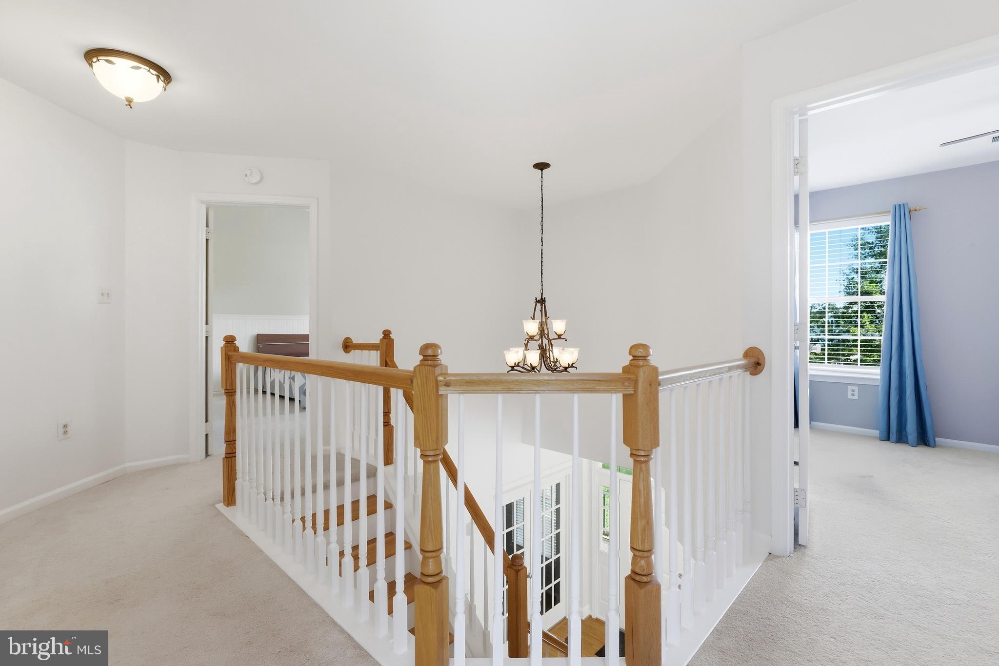 SOUTH RIDING - Residential