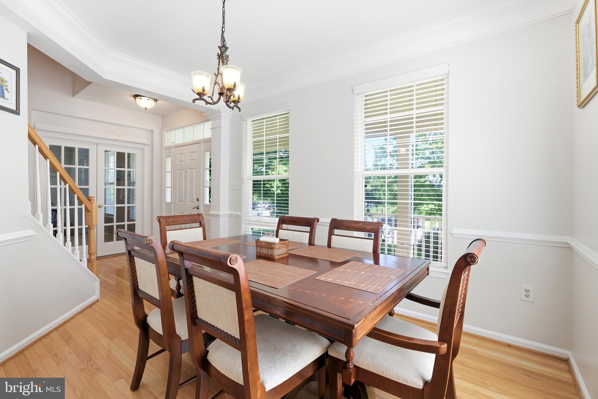 SOUTH RIDING - Residential