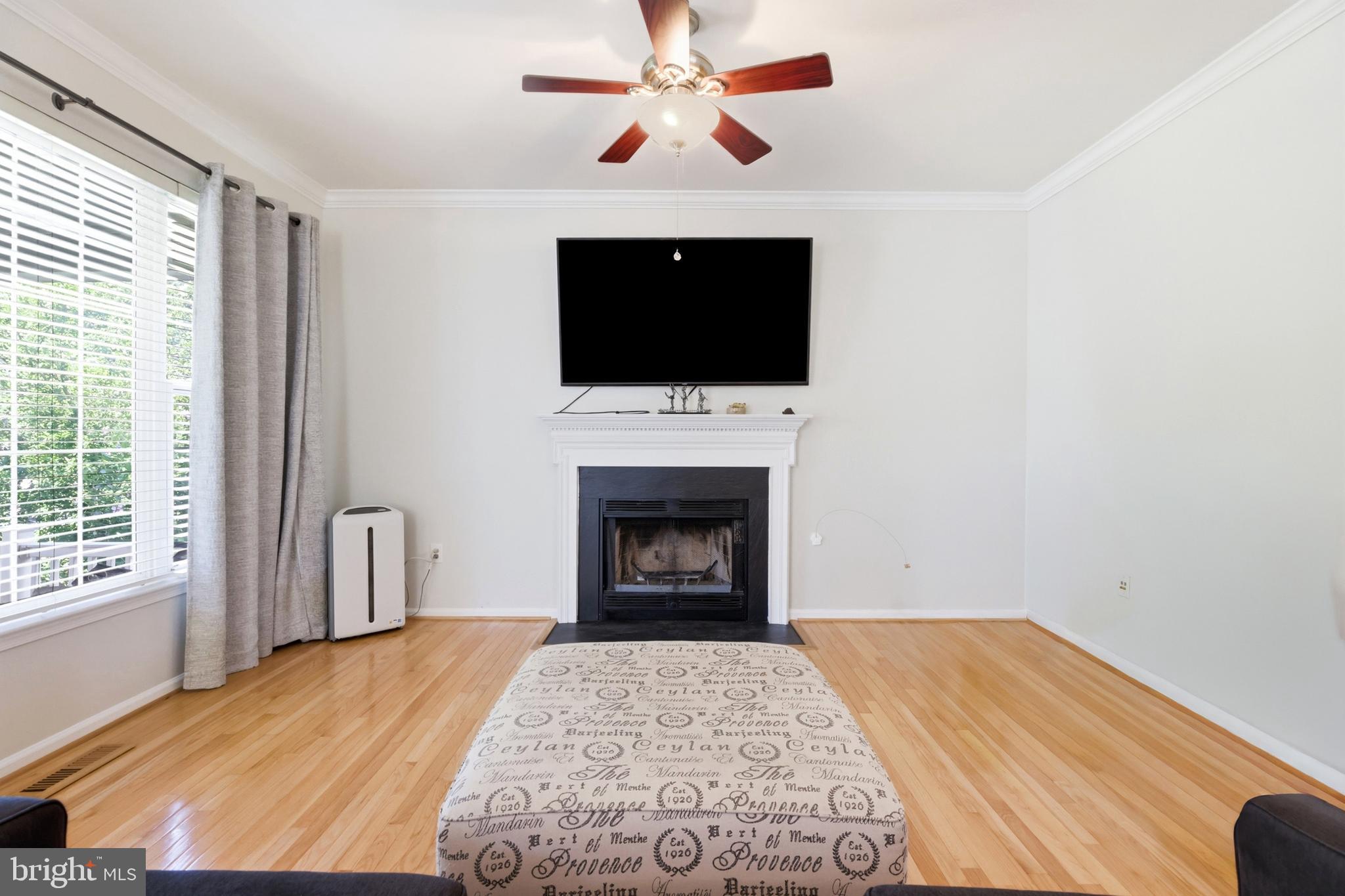 SOUTH RIDING - Residential