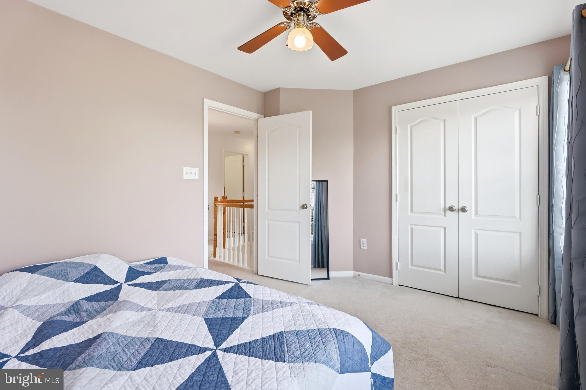 SOUTH RIDING - Residential