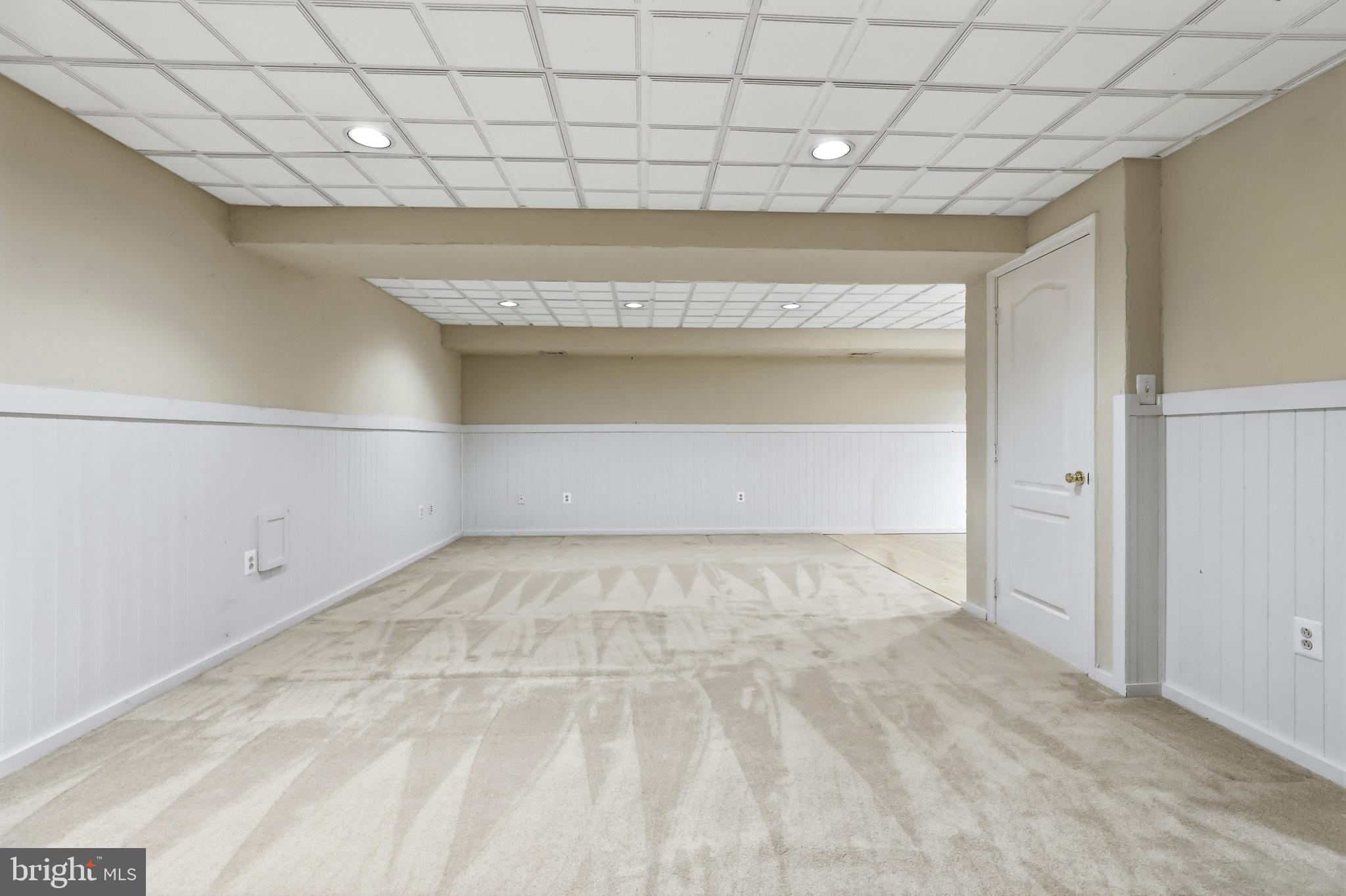 SOUTH RIDING - Residential