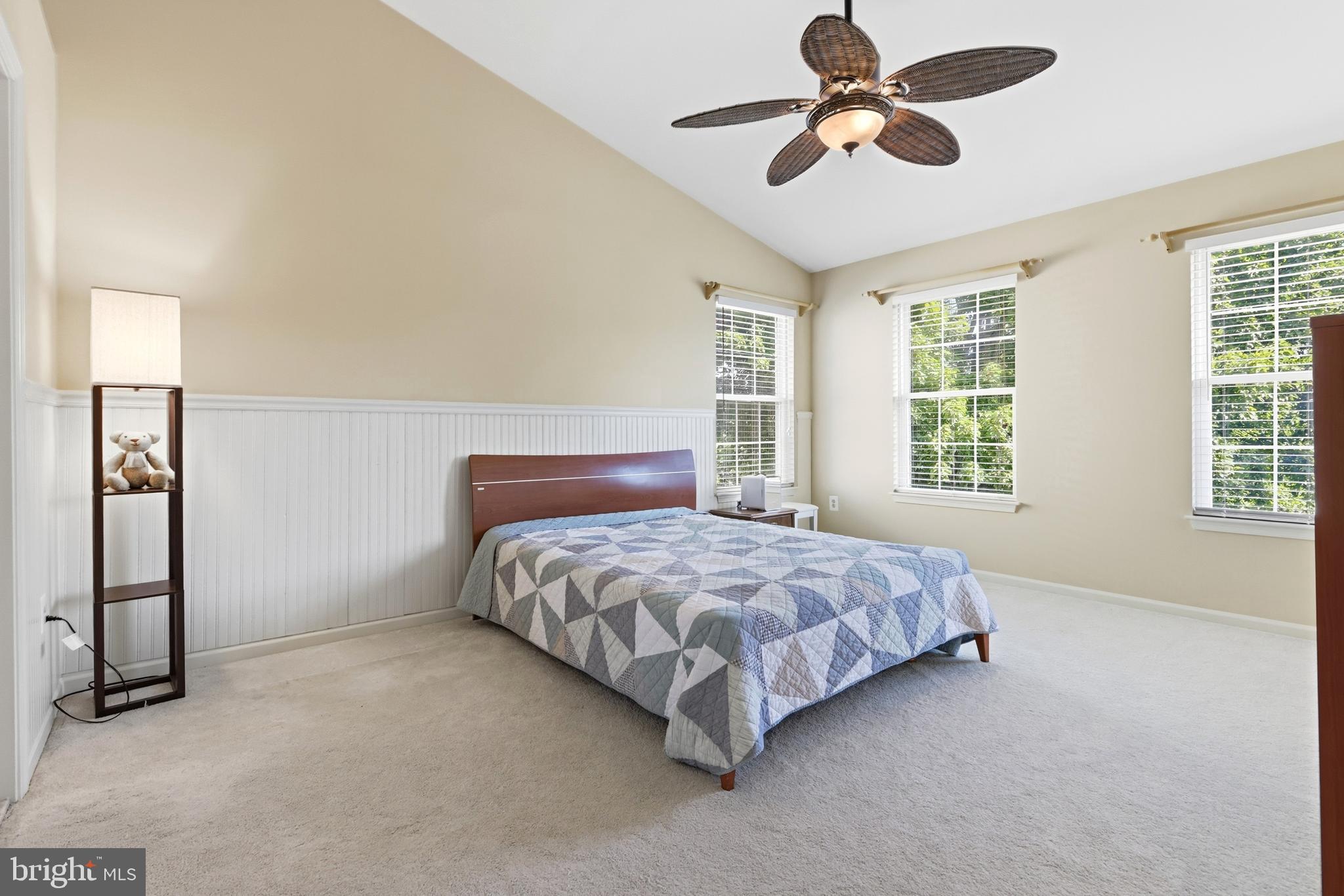 SOUTH RIDING - Residential