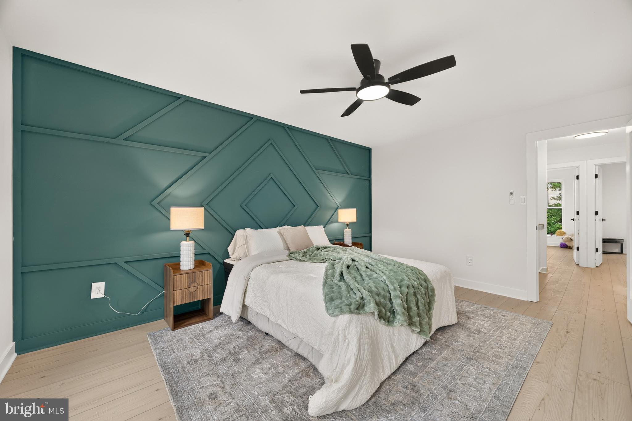 TYSONS COURT - Residential
