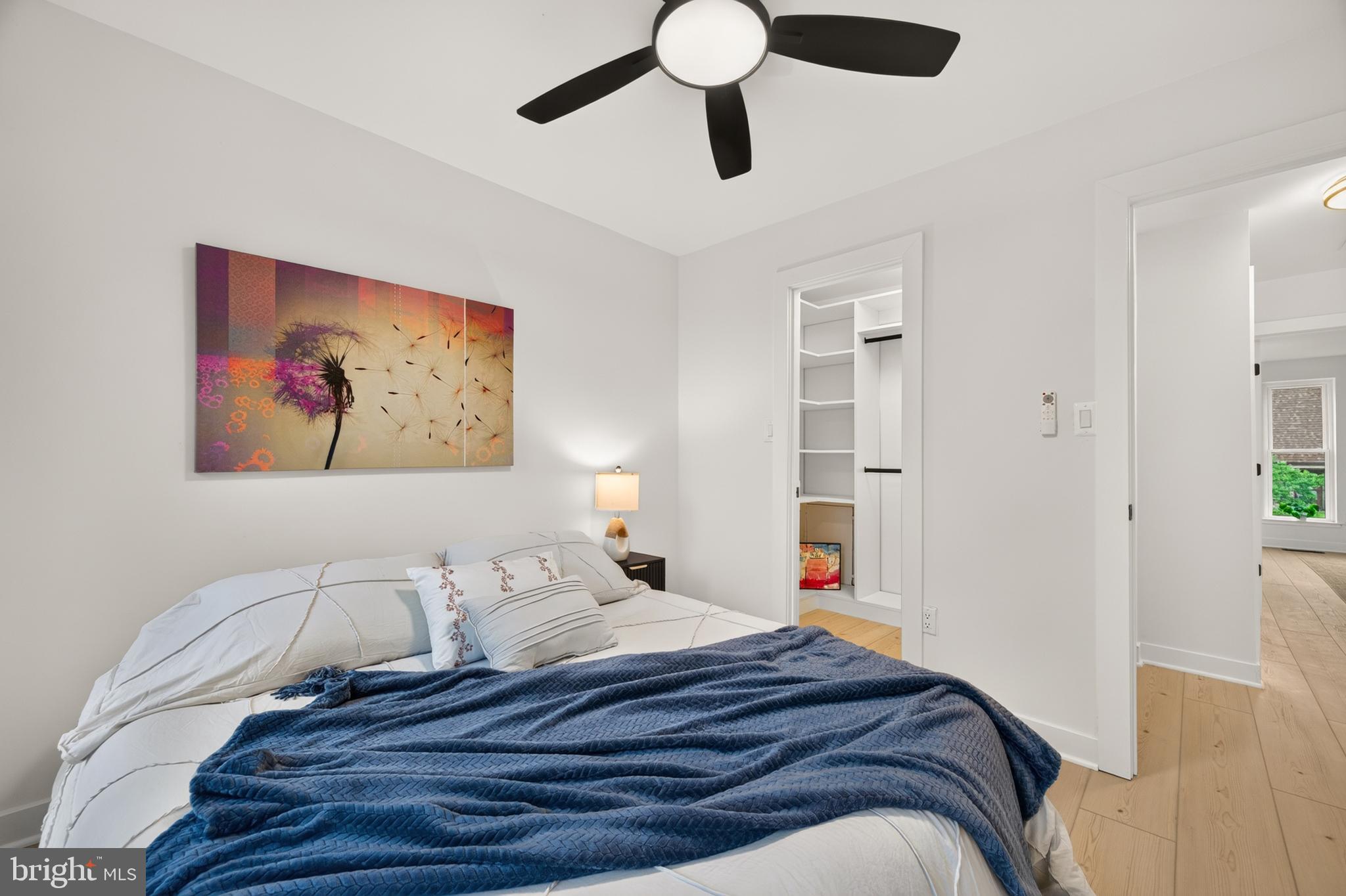 TYSONS COURT - Residential