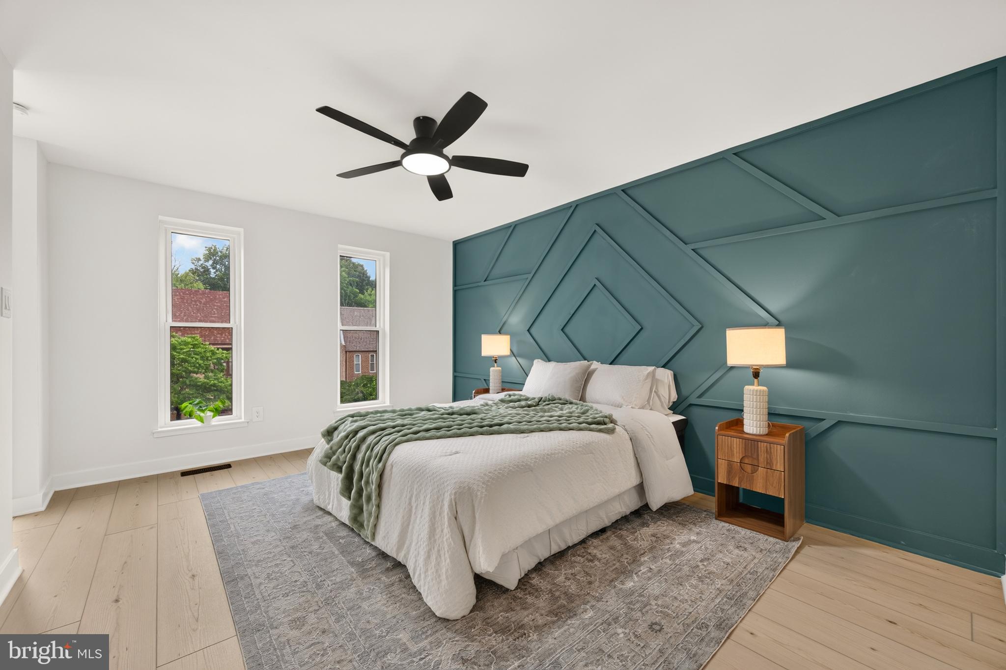 TYSONS COURT - Residential
