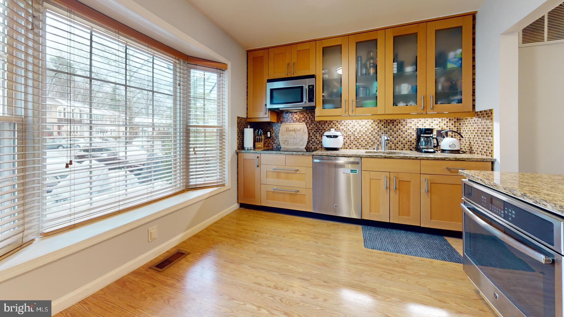 BETHELEN WOODS - Residential Lease