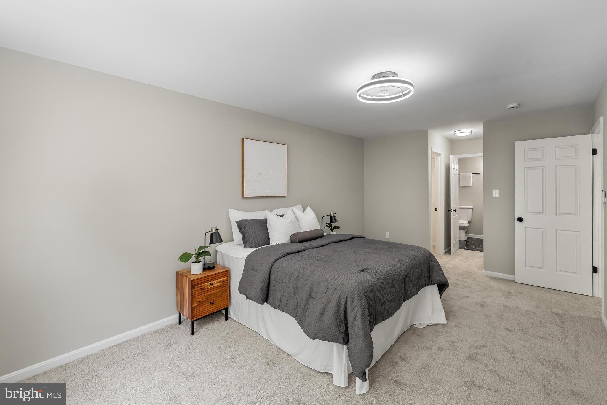 MAYFAIR - Residential