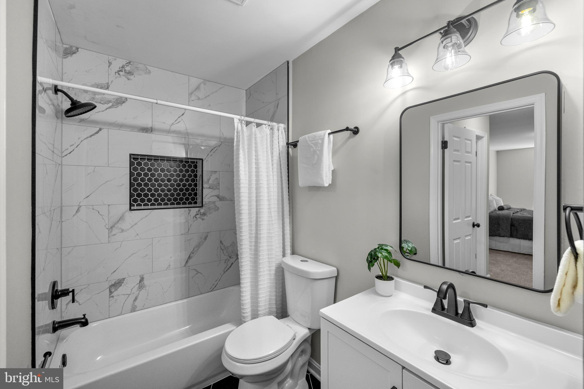 MAYFAIR - Residential