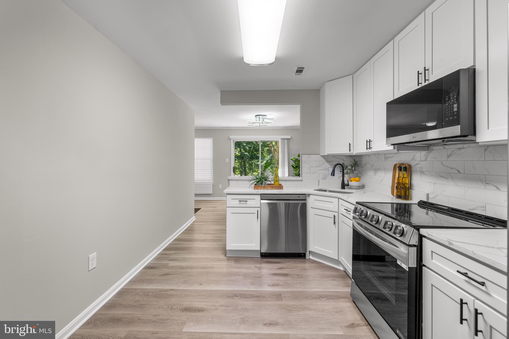 MAYFAIR - Residential