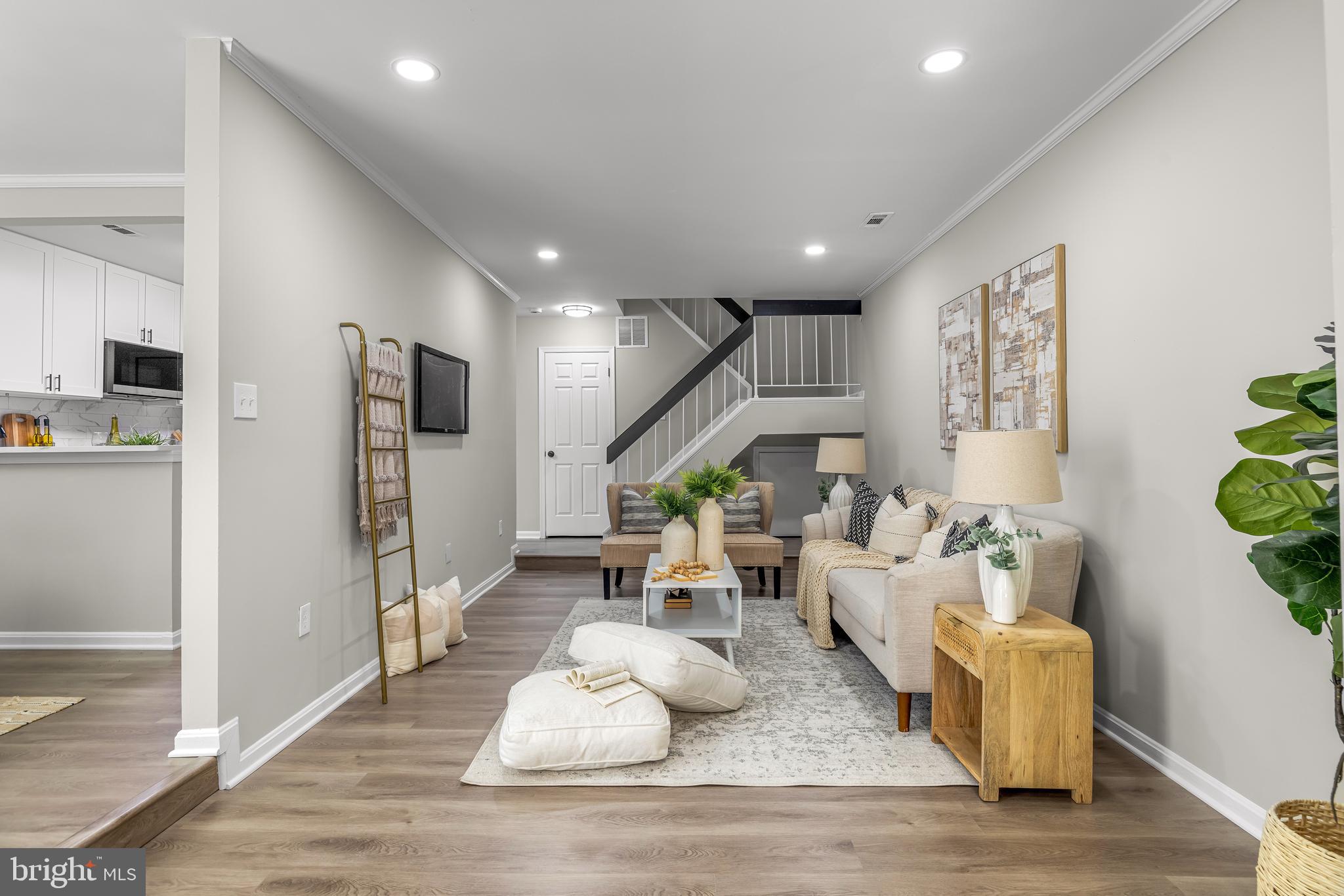 MAYFAIR - Residential