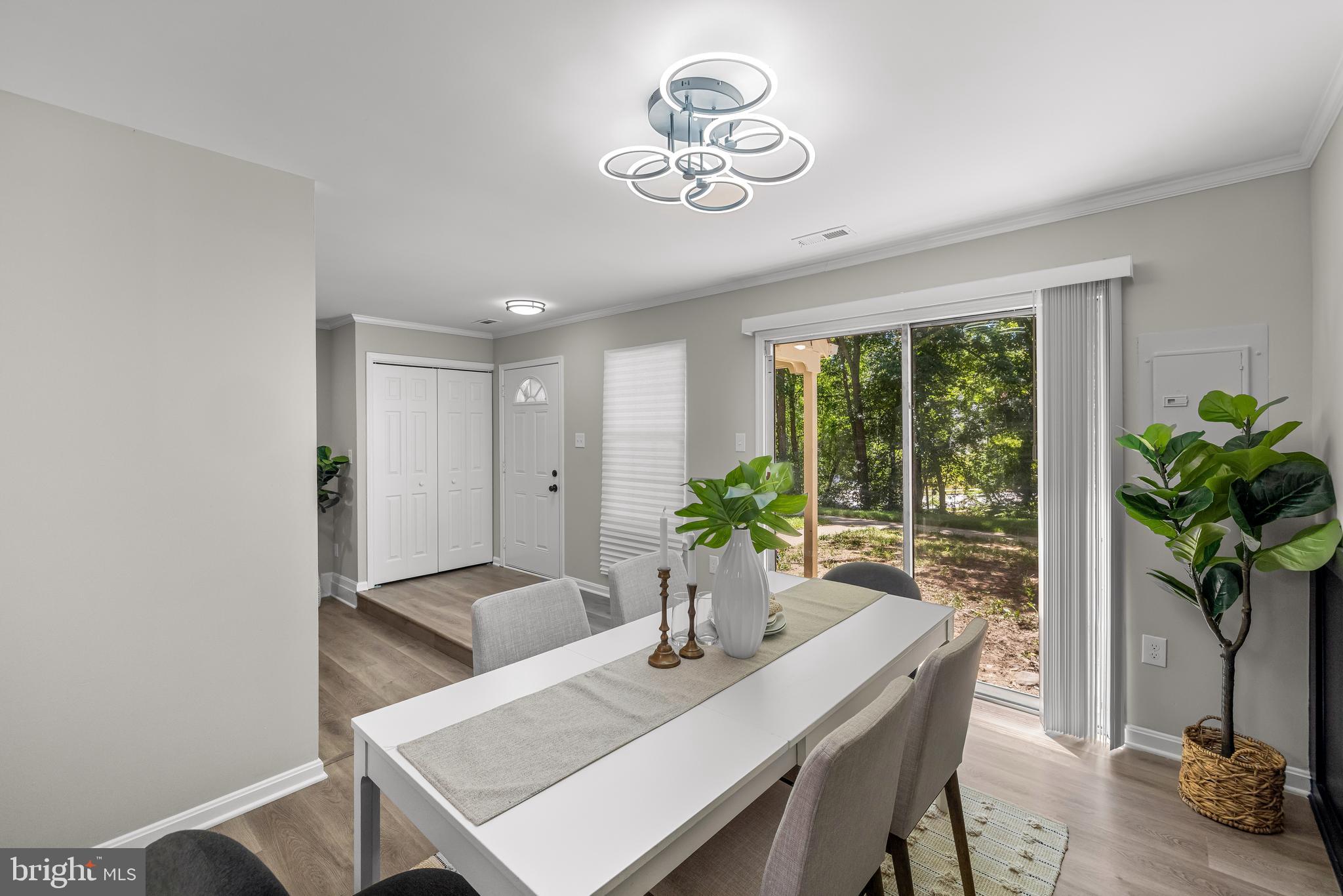 MAYFAIR - Residential
