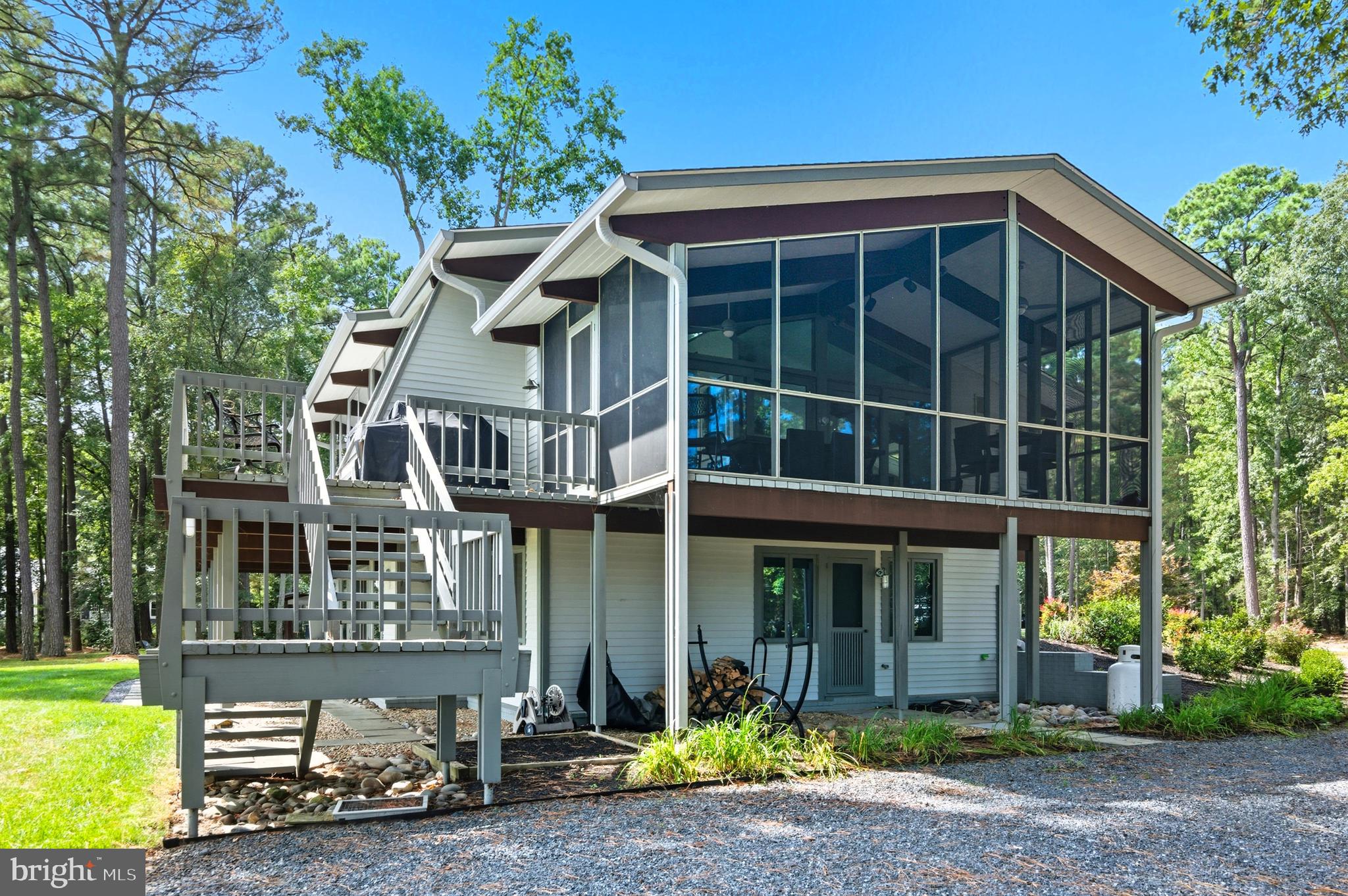 ROYAL OAK - Residential