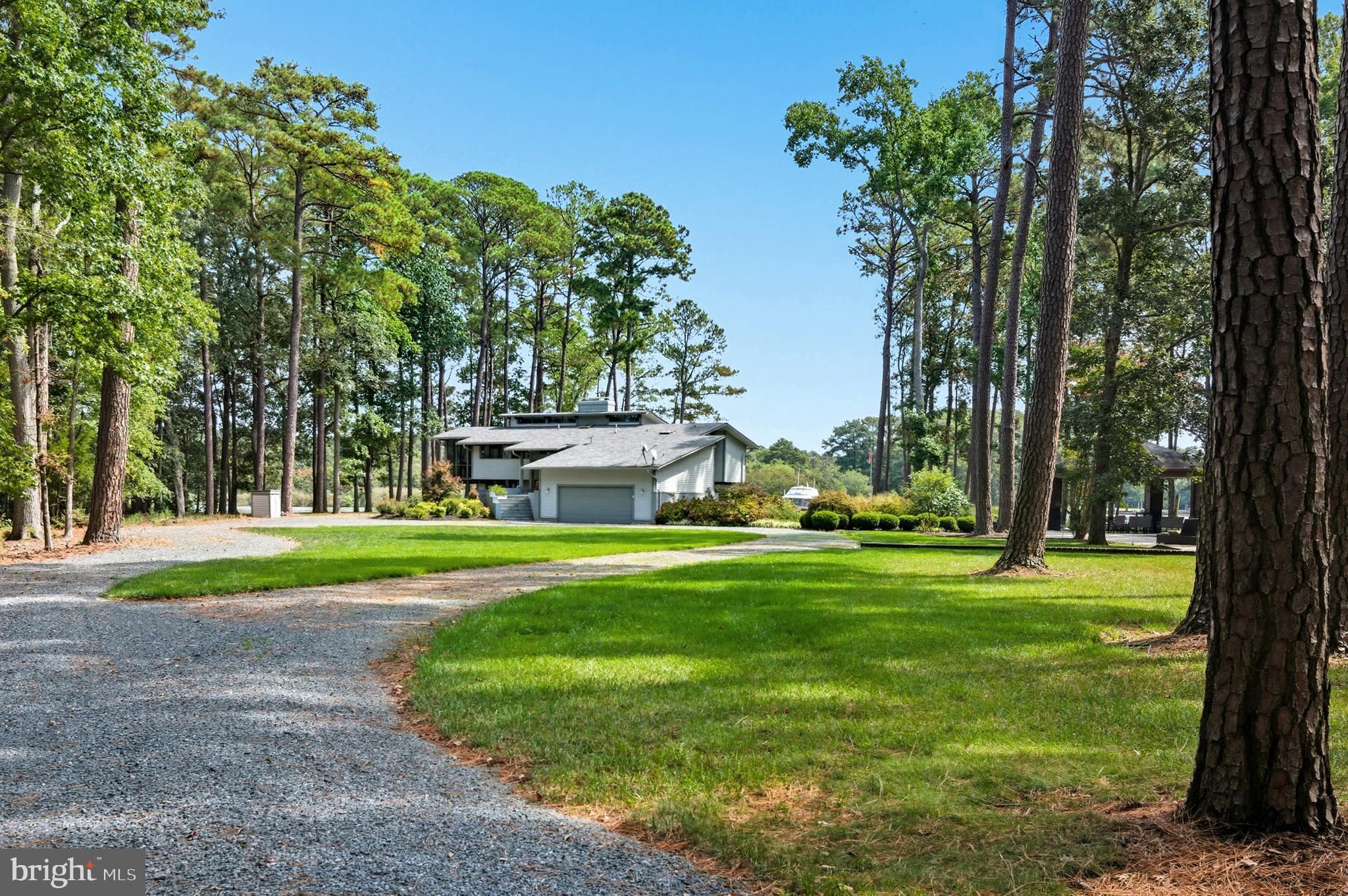 ROYAL OAK - Residential