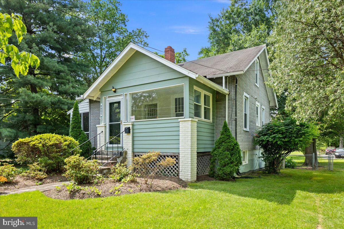 COLLEGE PARK - Residential