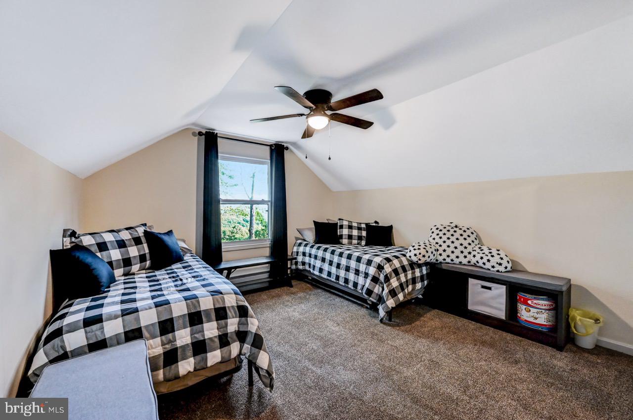 INDIAN MOUNTAIN LAKES - Residential