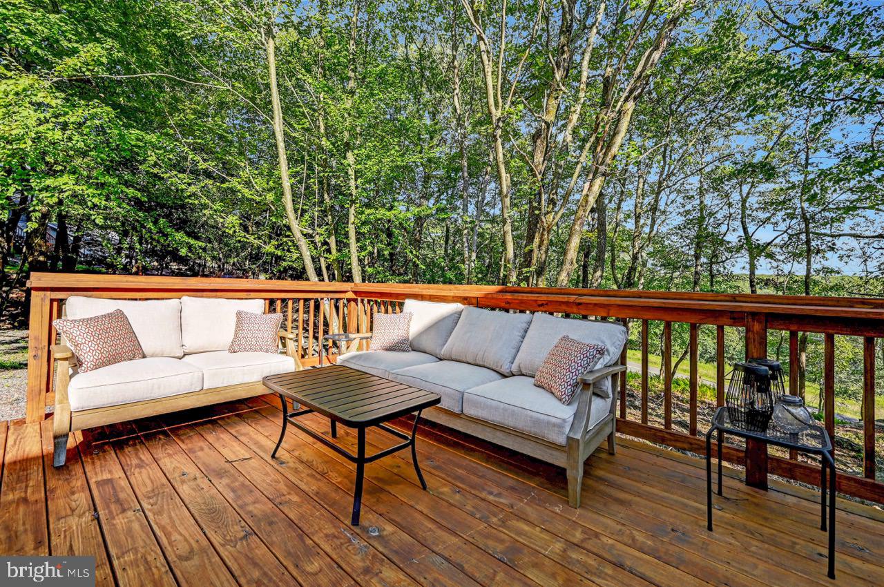 INDIAN MOUNTAIN LAKES - Residential