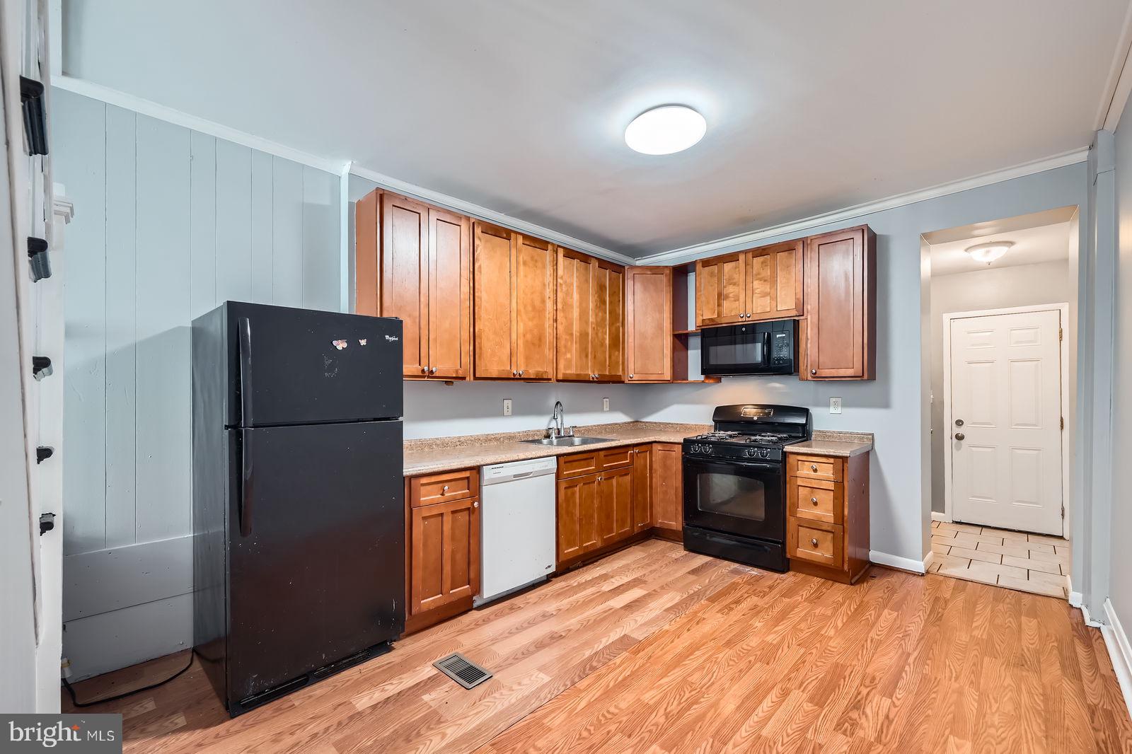 HIGHLANDTOWN - Residential