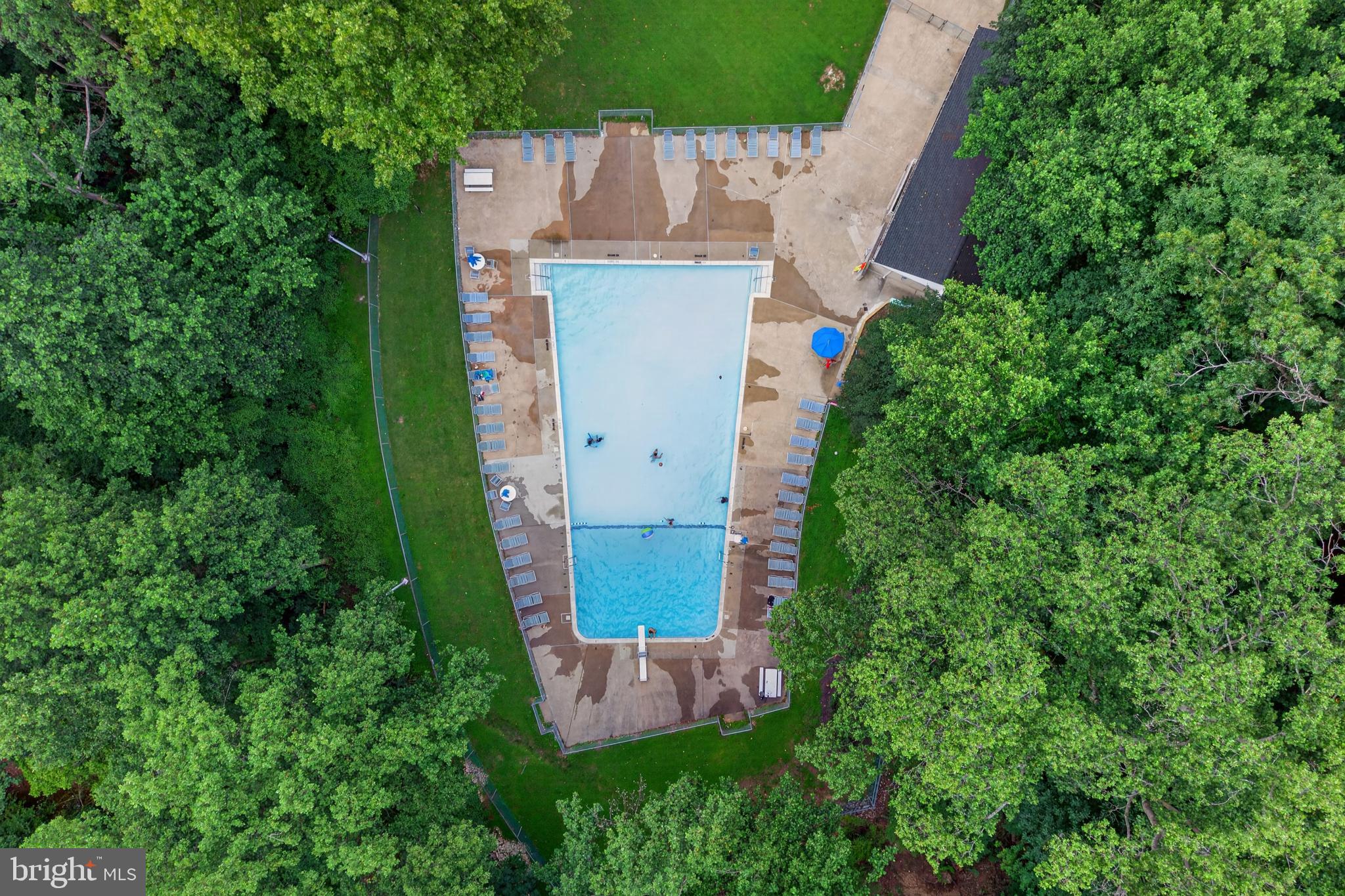 IVYMOUNT COURT - Residential