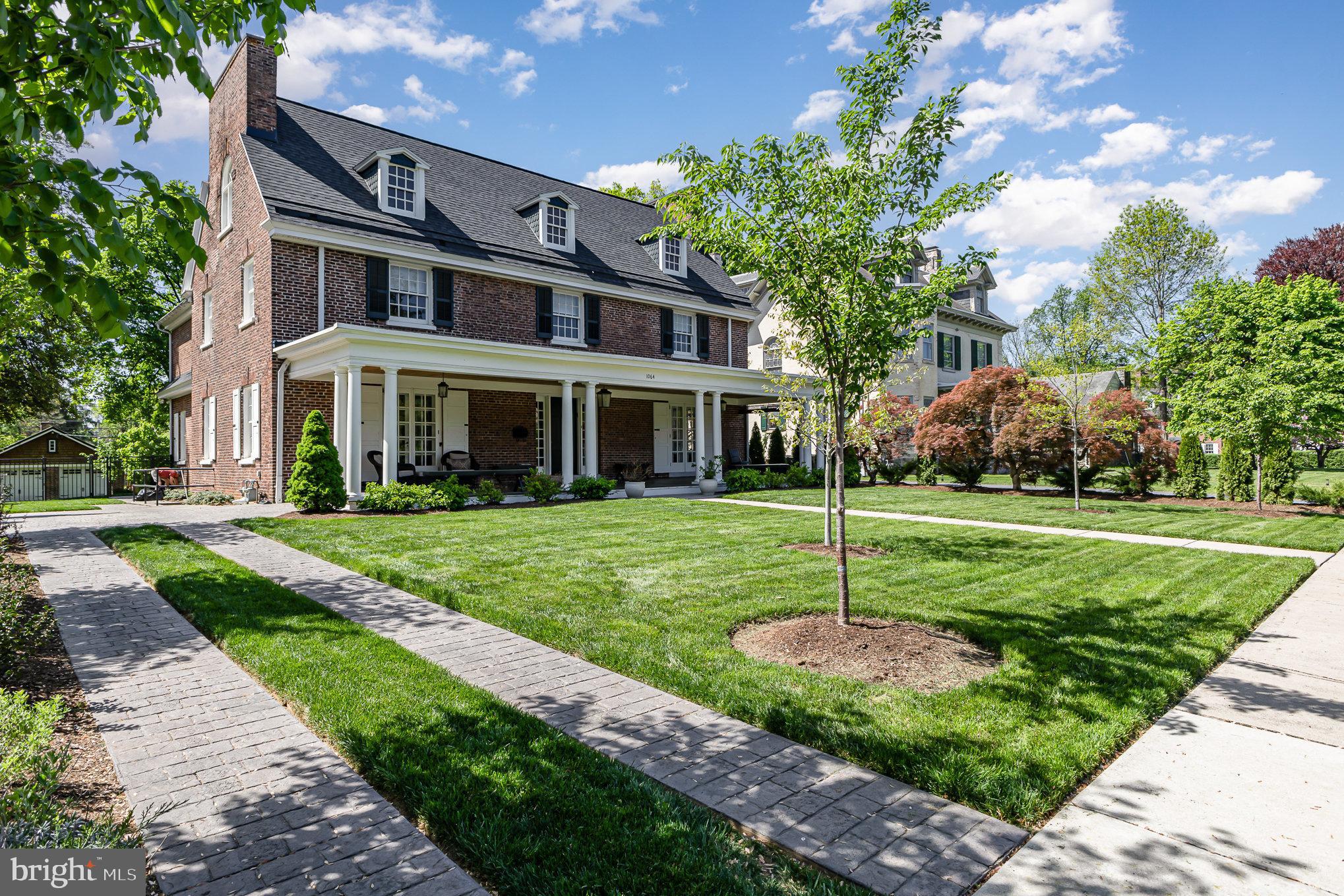 SCHOOL LANE HILLS - Residential
