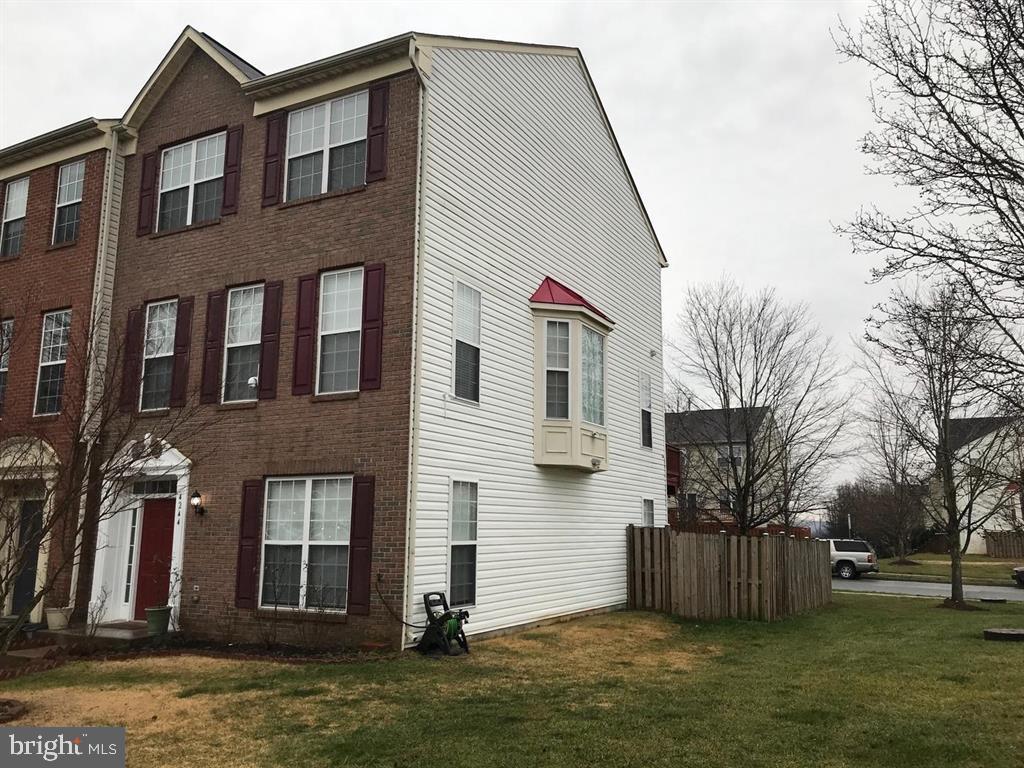FOREST PARK - Residential Lease