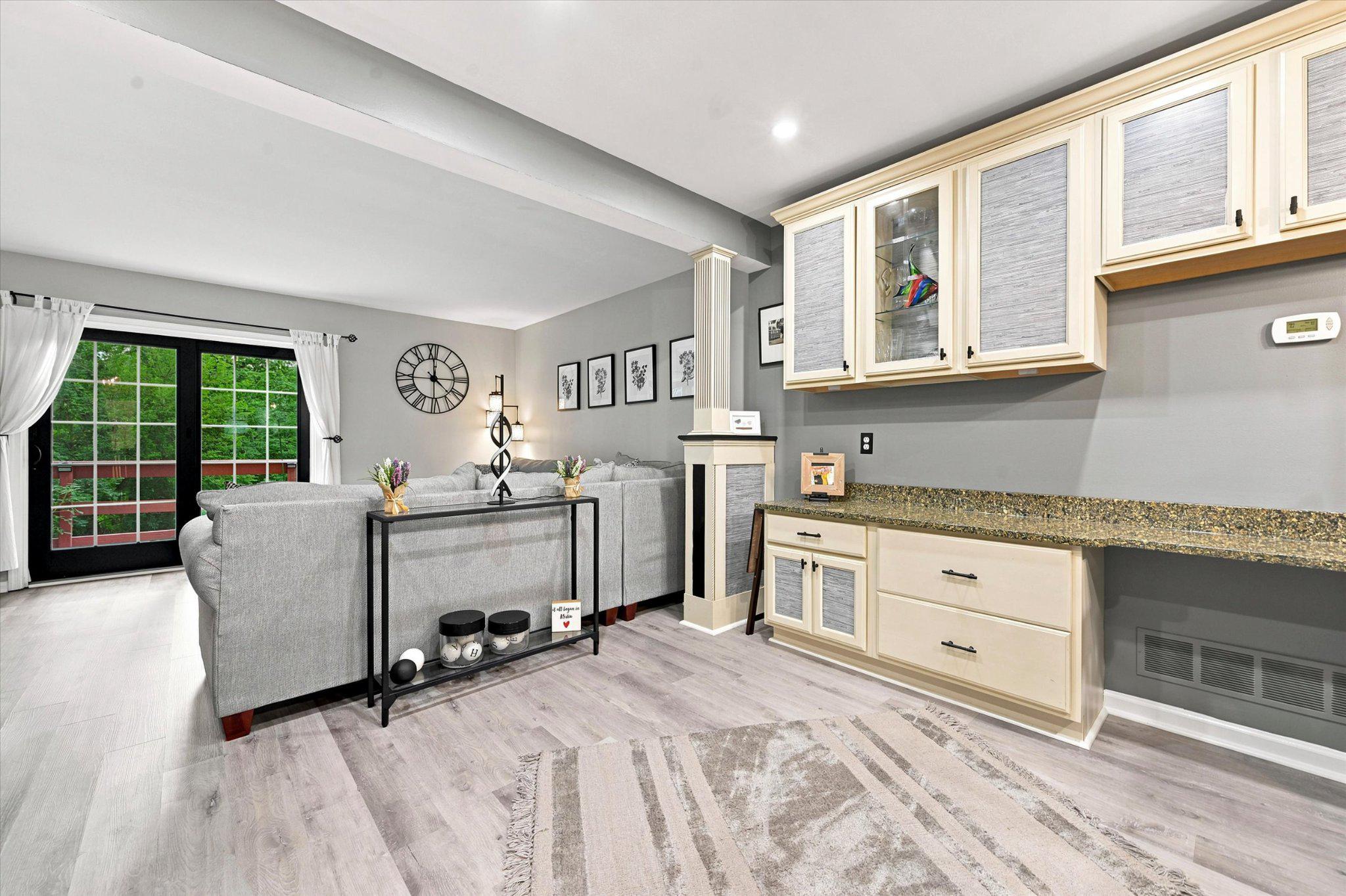 PENNELL PL - Residential