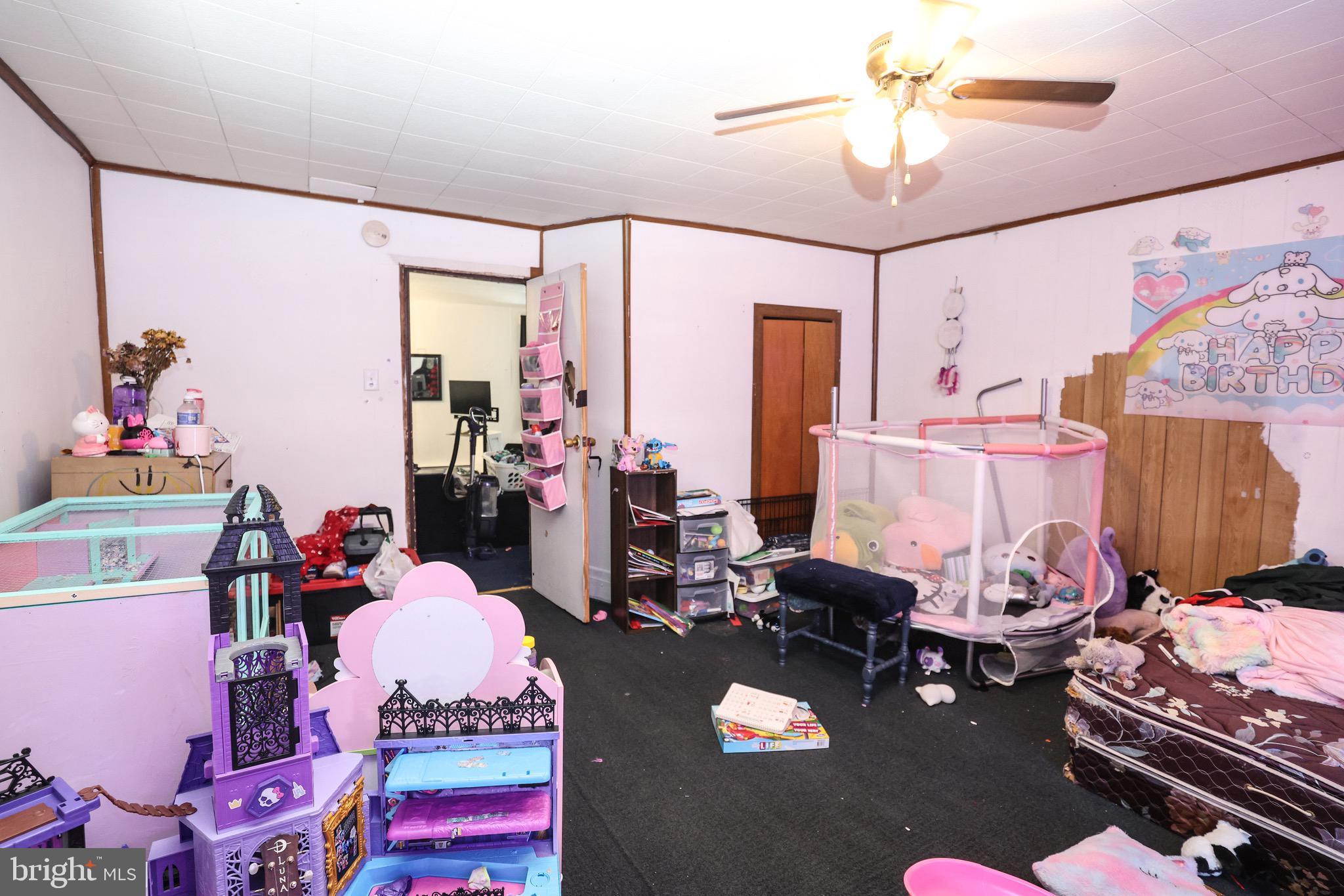 MINERSVILLE - Residential