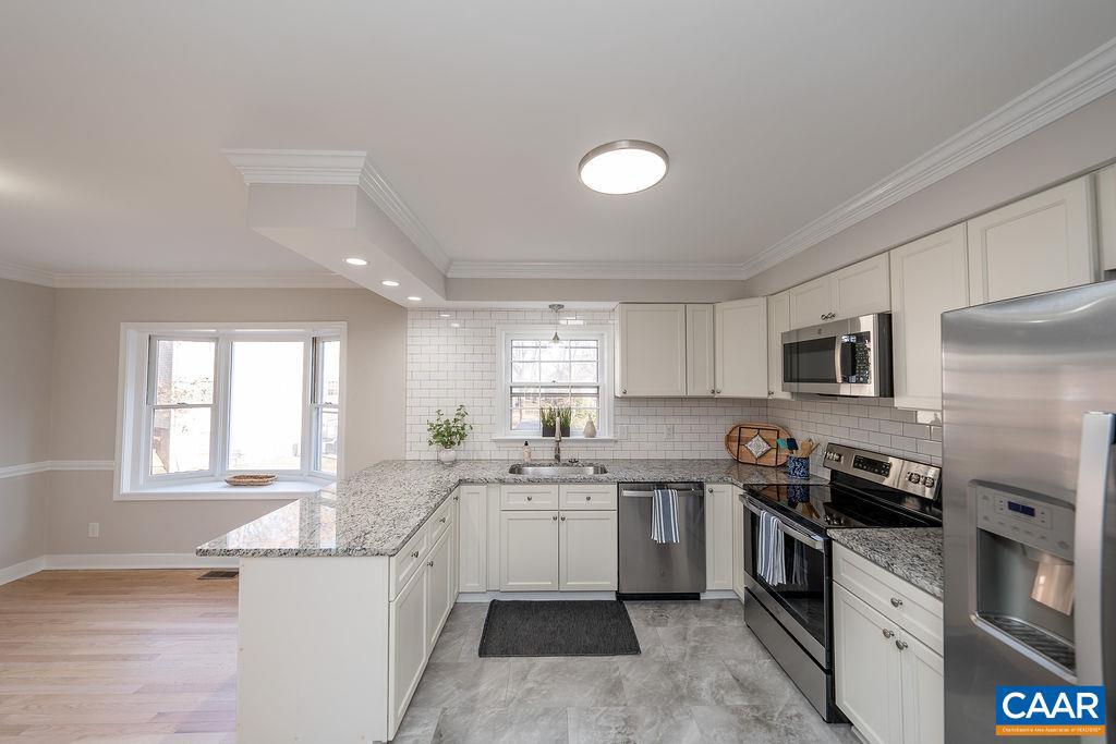 RIO HEIGHTS - Residential
