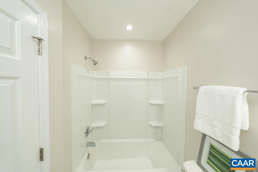 RIO HEIGHTS - Residential