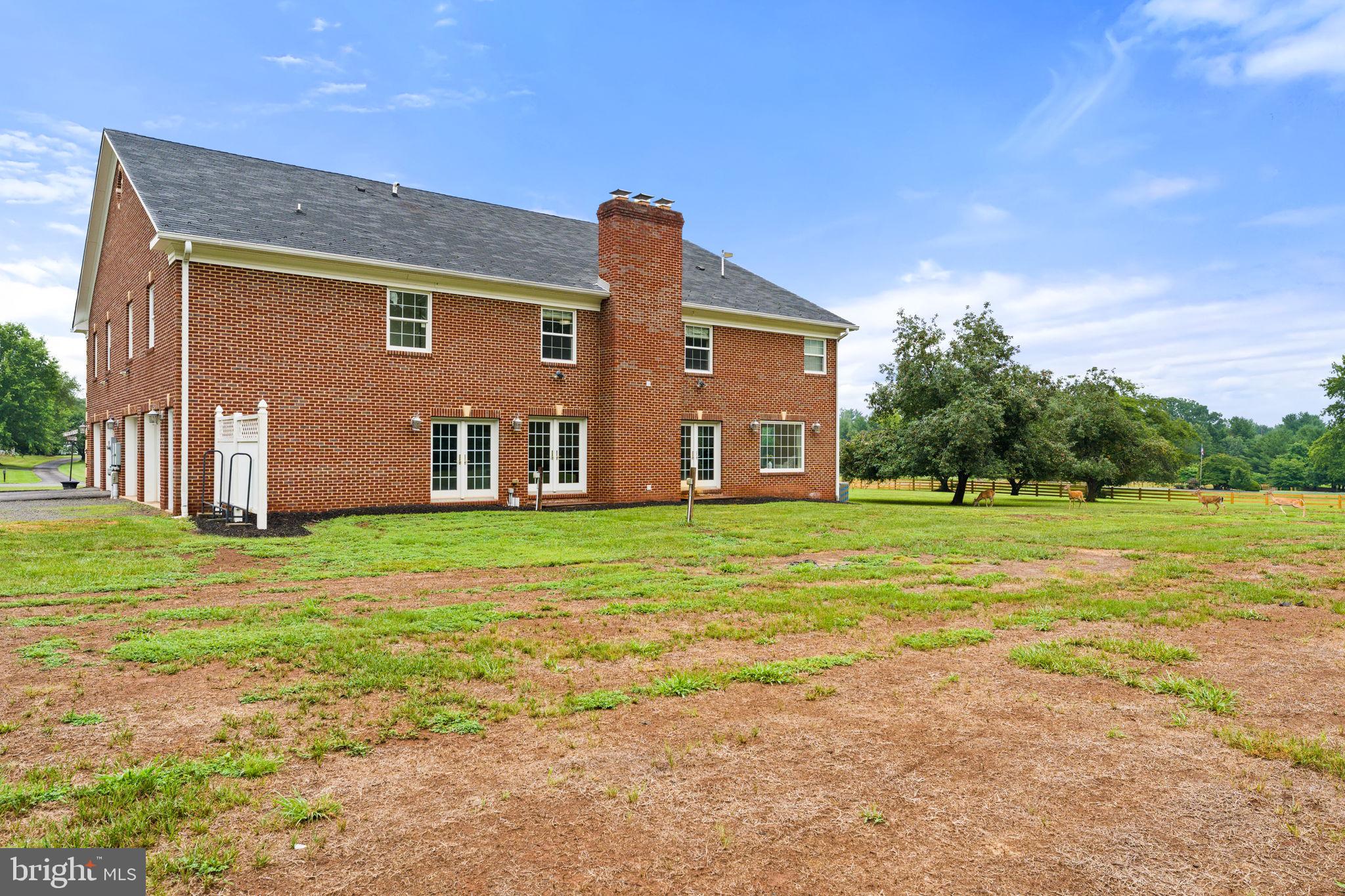 LAWNVALE ESTATES - Residential