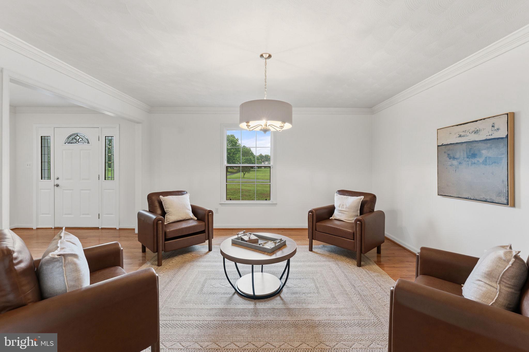 LAWNVALE ESTATES - Residential