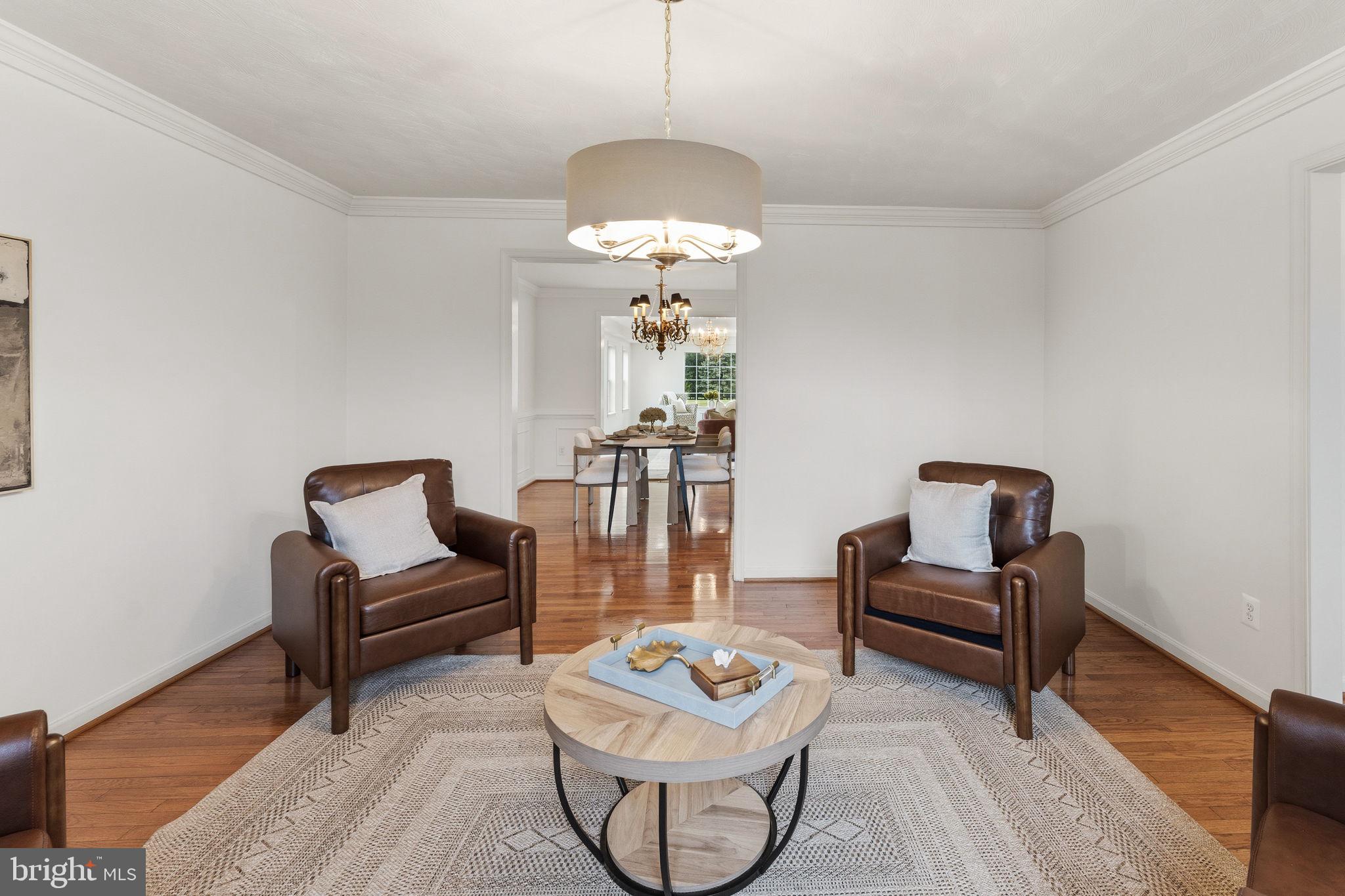 LAWNVALE ESTATES - Residential