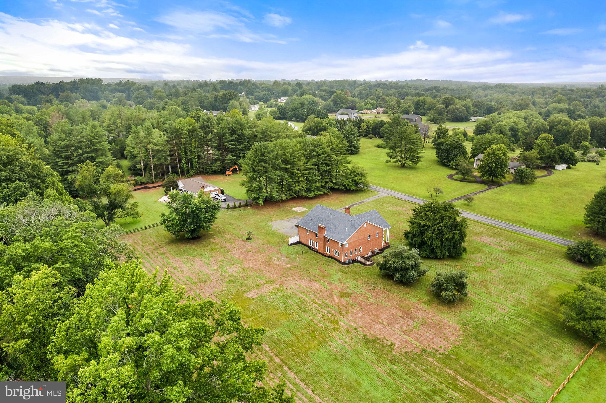 LAWNVALE ESTATES - Residential