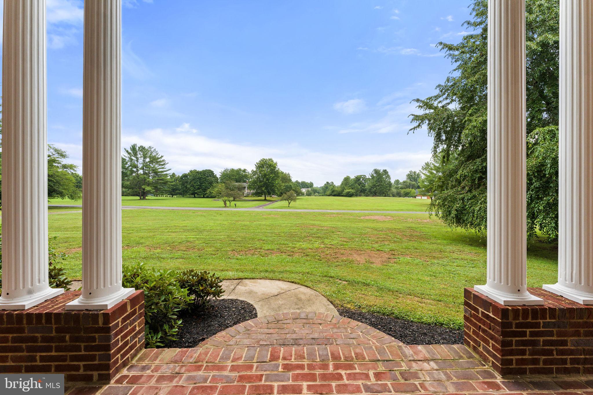 LAWNVALE ESTATES - Residential
