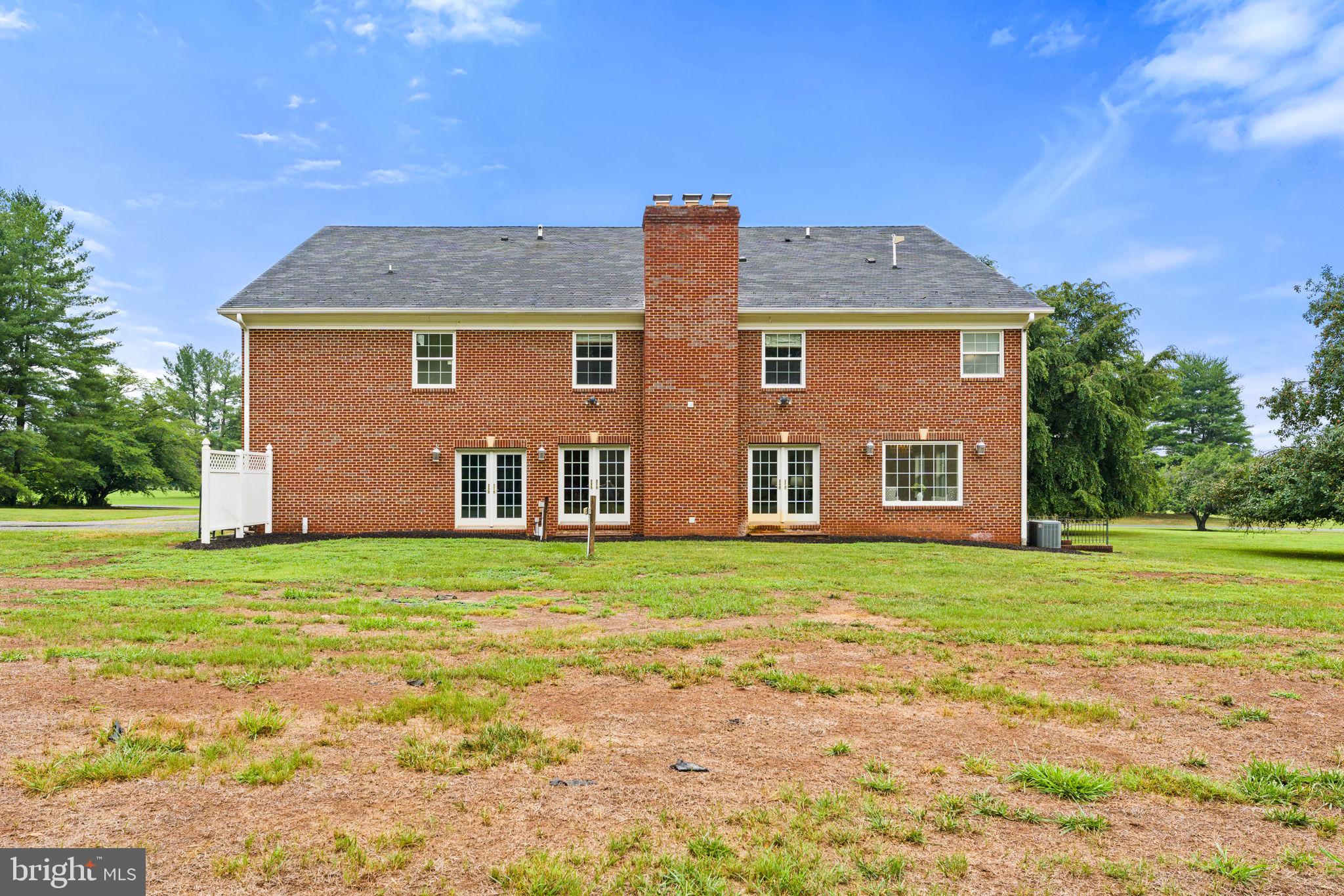 LAWNVALE ESTATES - Residential