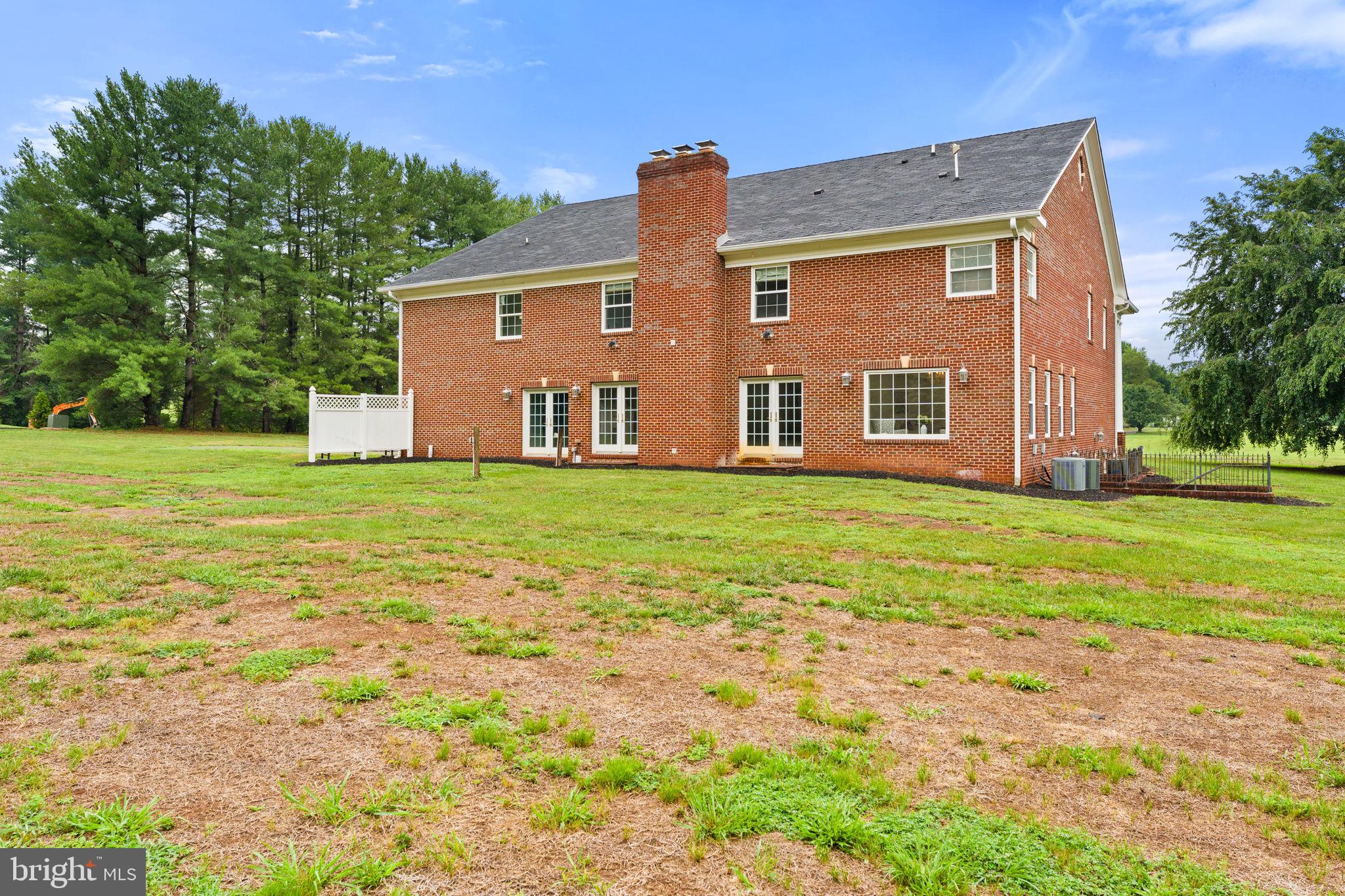 LAWNVALE ESTATES - Residential