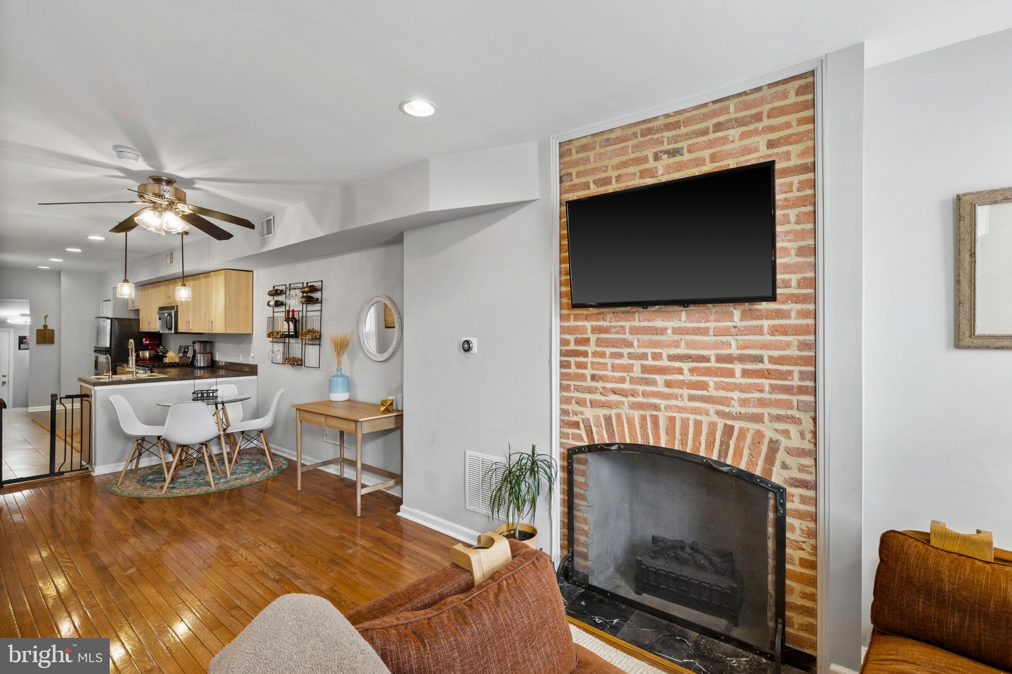 FEDERAL HILL HISTORIC DISTRICT - Residential