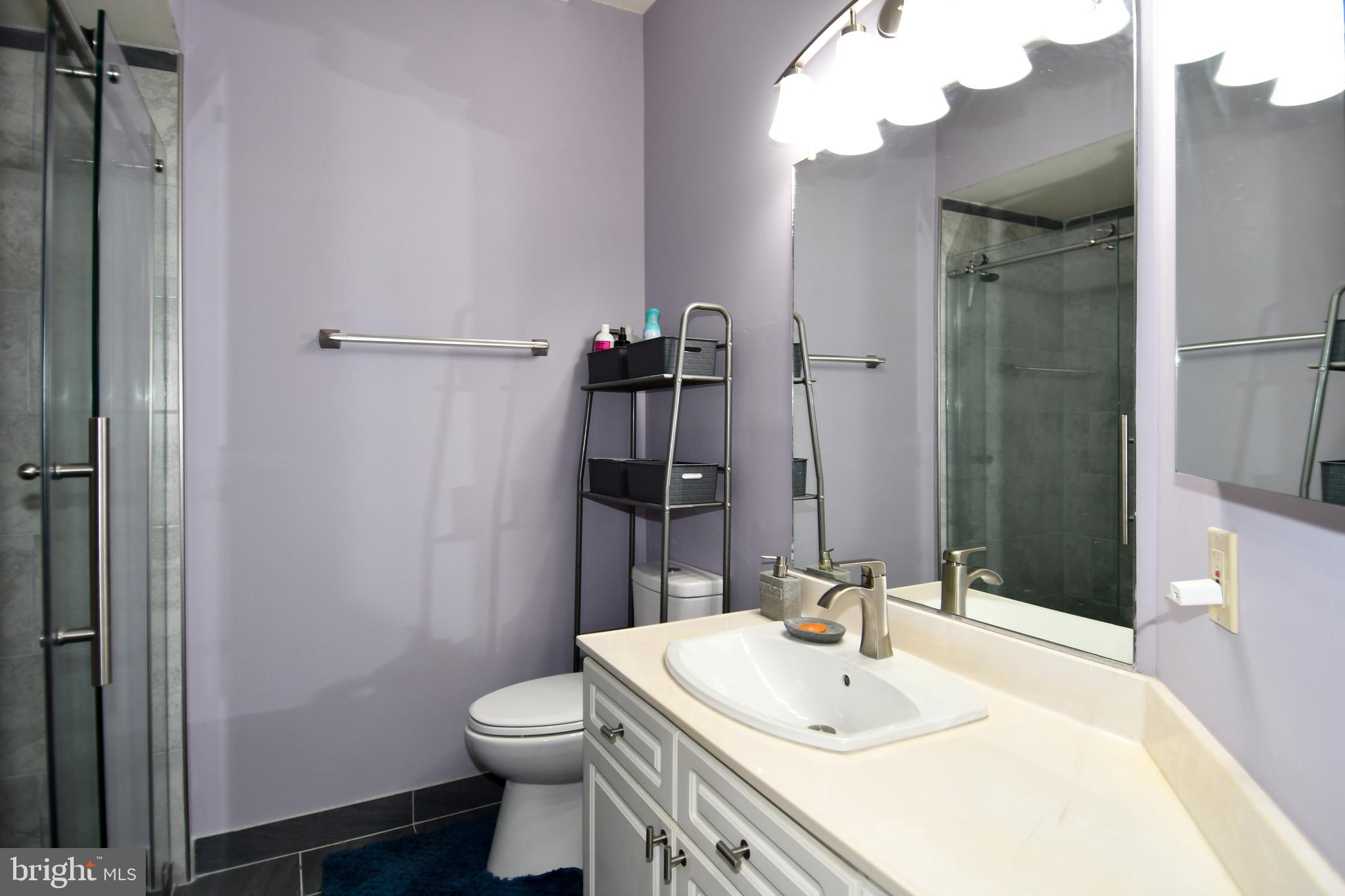 WORLDGATE CONDO - Residential
