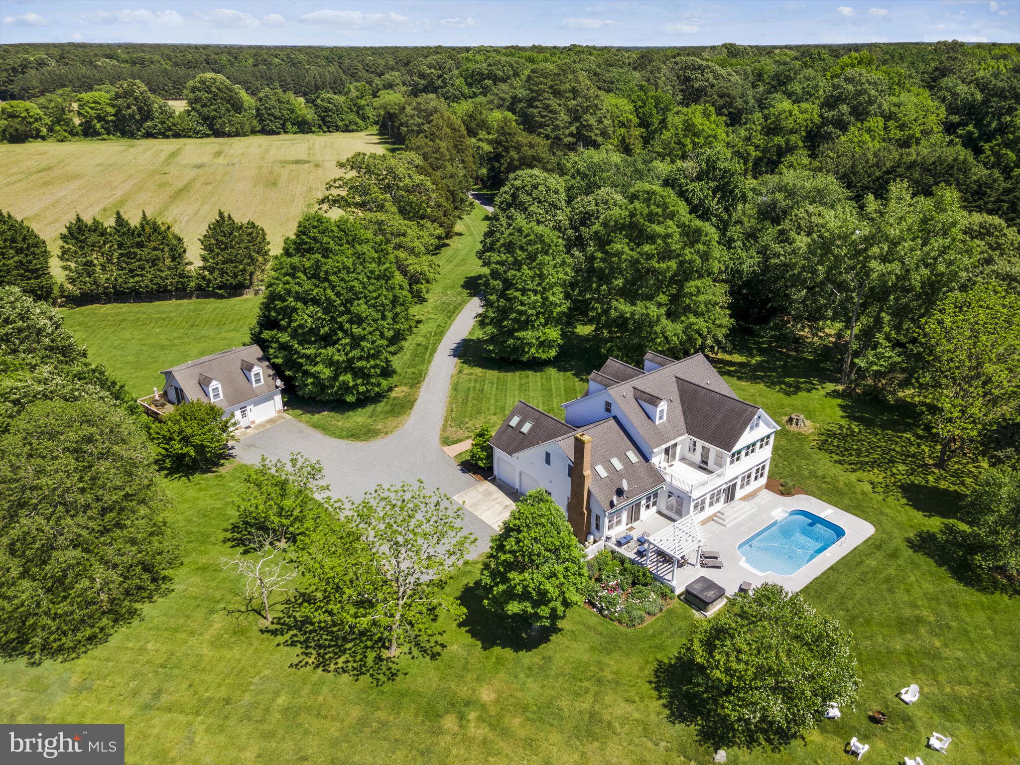 HOPKINS NECK - Residential
