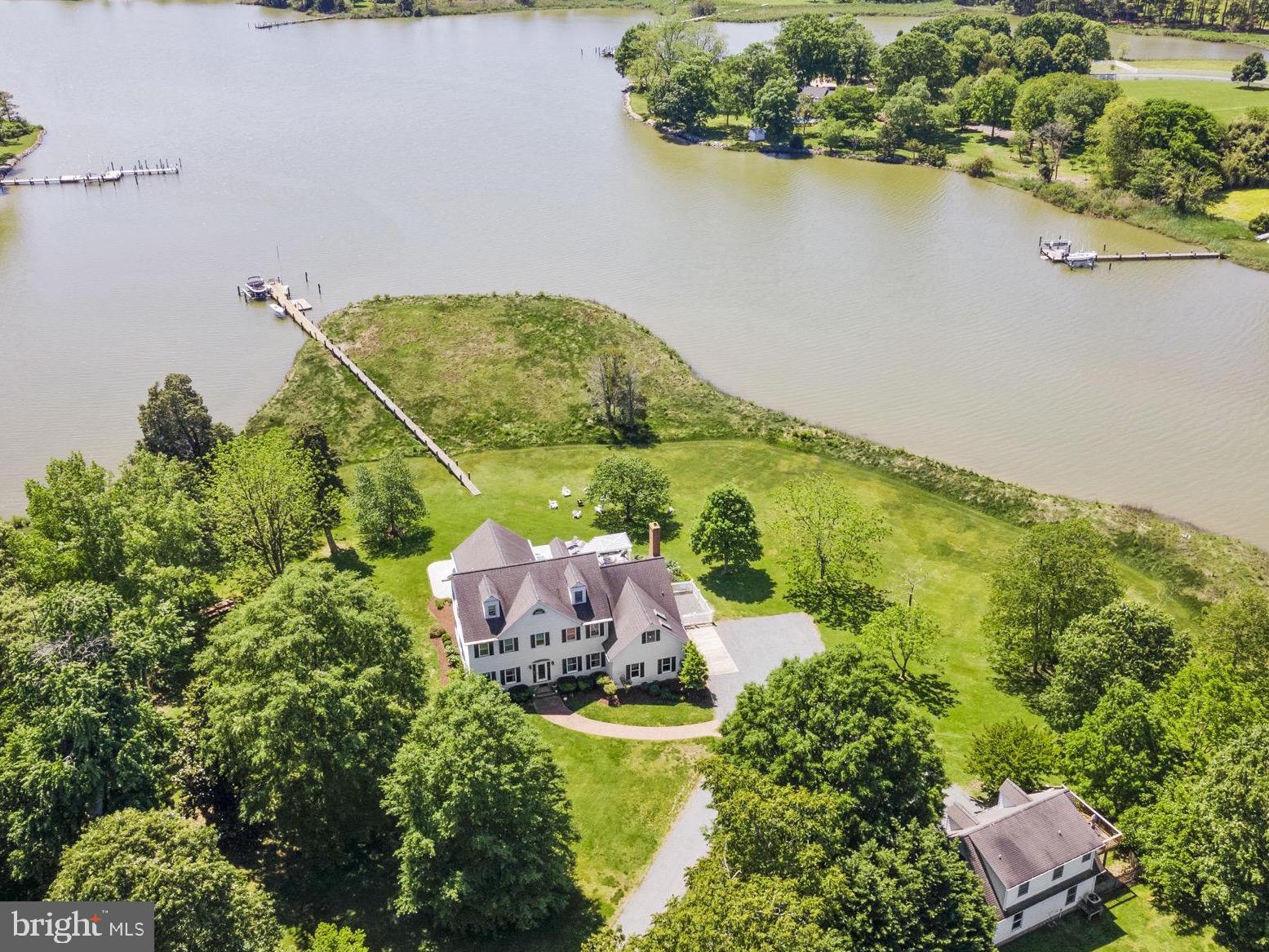 HOPKINS NECK - Residential