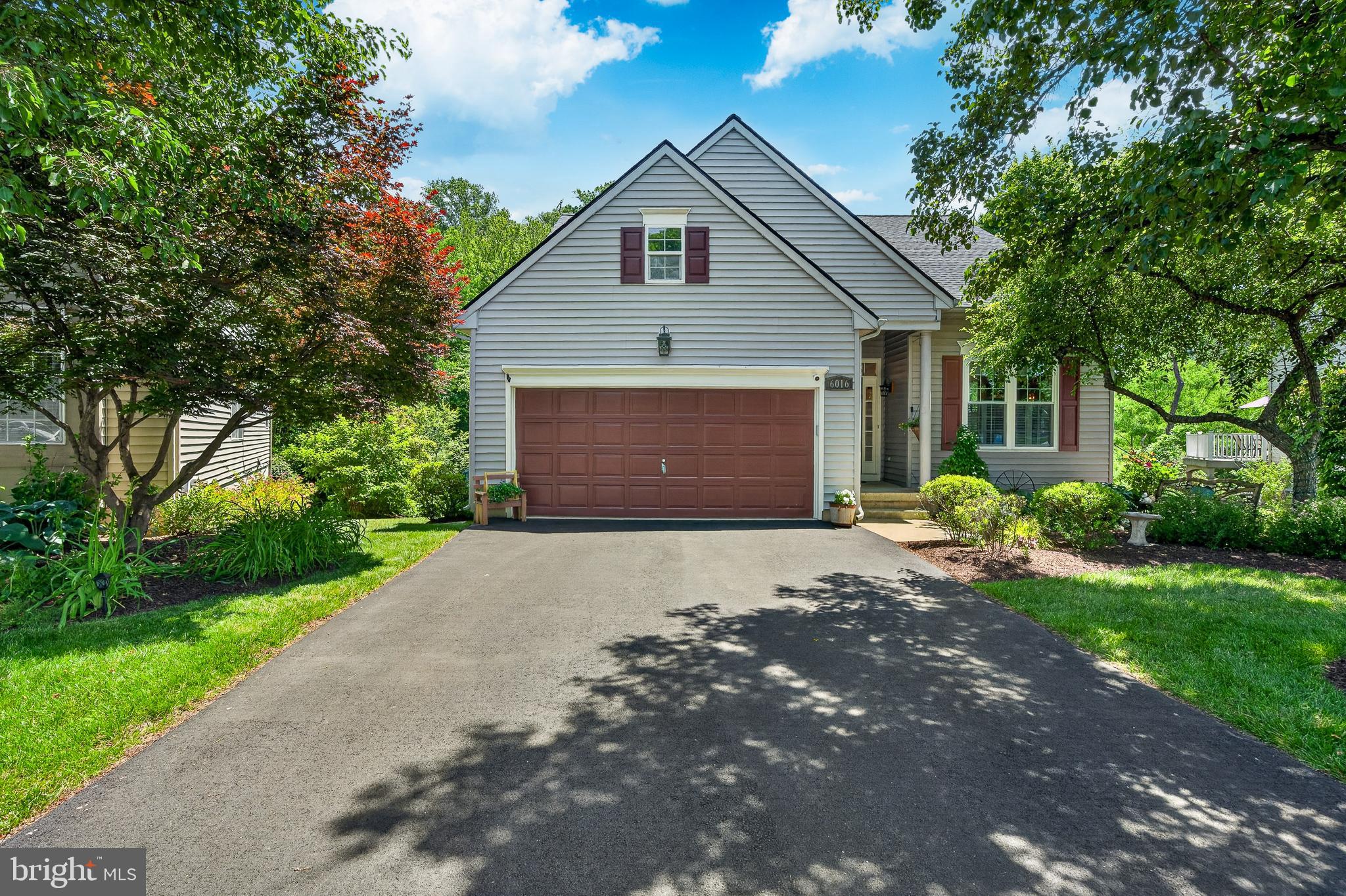 SOMERSET LAKE - Residential
