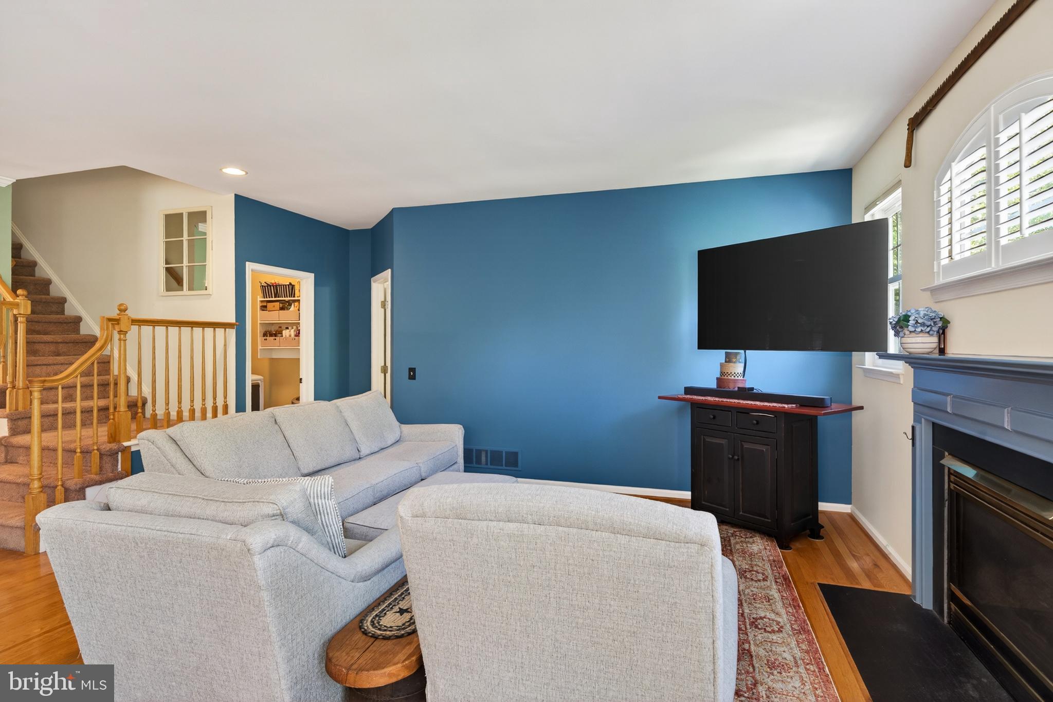 SOMERSET LAKE - Residential